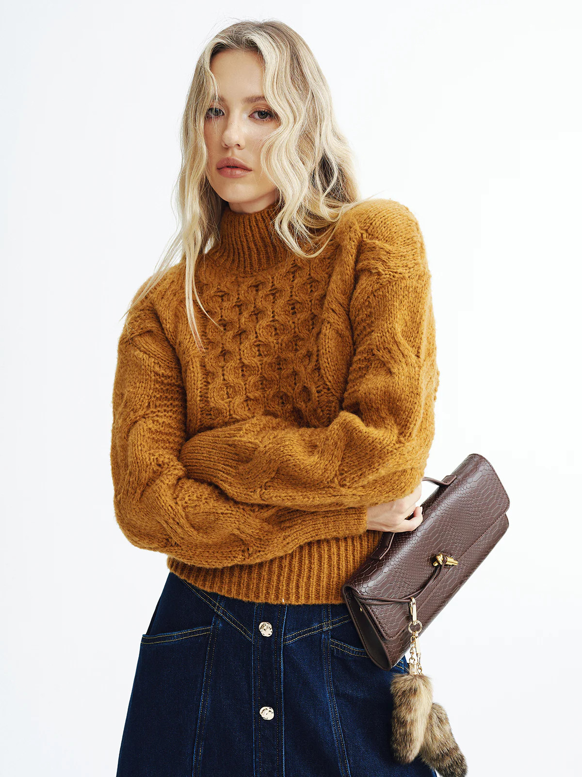 Cable-Knit Turtleneck Sweater | Commense