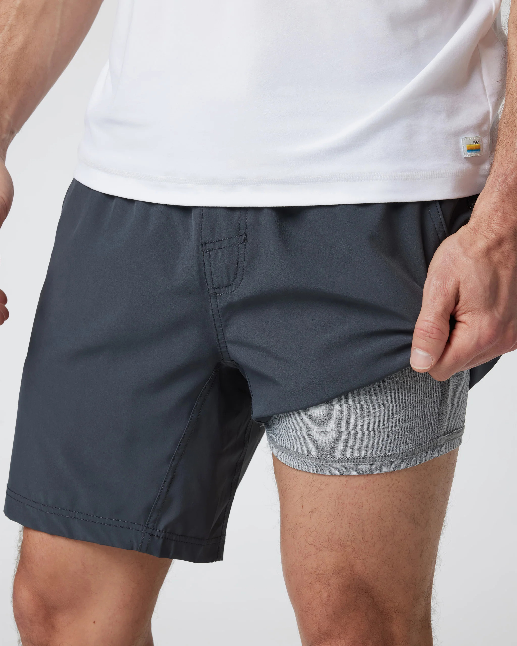 Kore Short Lined 7" | Men's Charcoal Athletic Shorts | Vuori | Vuori Clothing (US & Canada)
