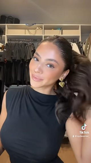GRWM: Day out in the city makeup look🥰 linking all products used plus these super cute earrings! 

#LTKFind #LTKstyletip #LTKbeauty