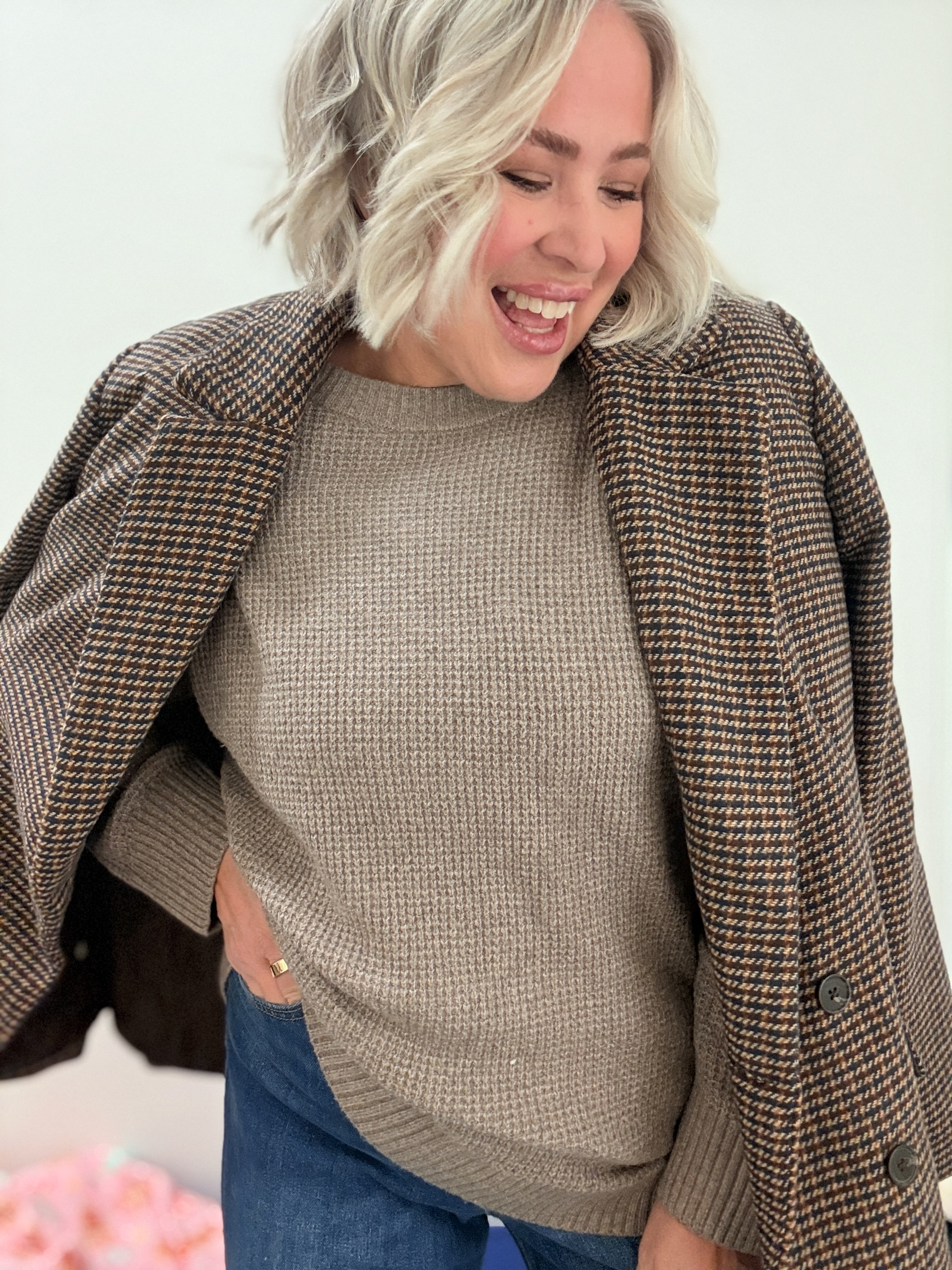 Waffle knot Sweater is size large, comes in other colors. 
Blazer is a great thick fabric, size large 

#LTKSeasonal #LTKMidsize #LTKOver40