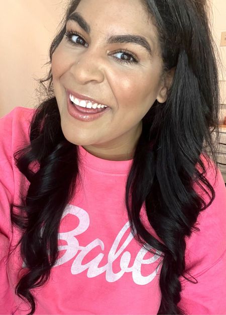 Linking my Barbie Neón pink “BABE” sweatshirt. I sized up to a 2X for an oversized fit. 


Queen Carlene, loungewear, cozy, midsize, size 12, curves, size 14, under 50 #competition 

#LTKcurves #LTKunder50 #LTKFind