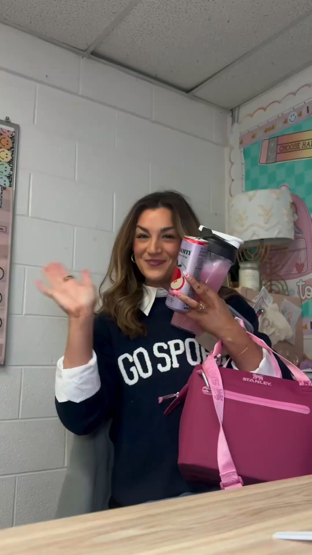 What I Eat In A Day As A Teacher 🍽️🍮💊🍕🎀 #whatieat #wieiad

#LTKsalealert #LTKVideo #LTKfindsunder100