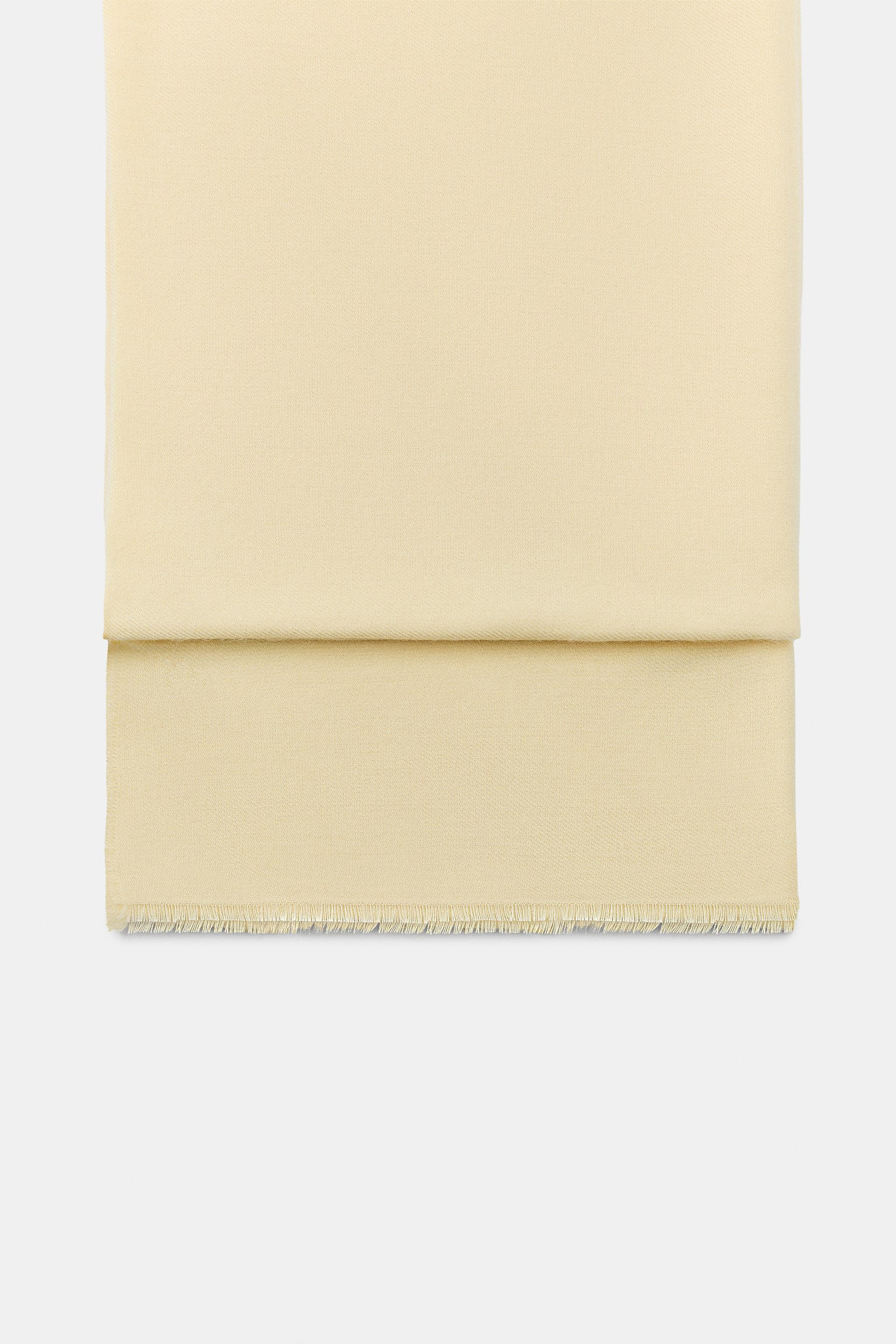 SOFT PLAIN SCARF | Zara US