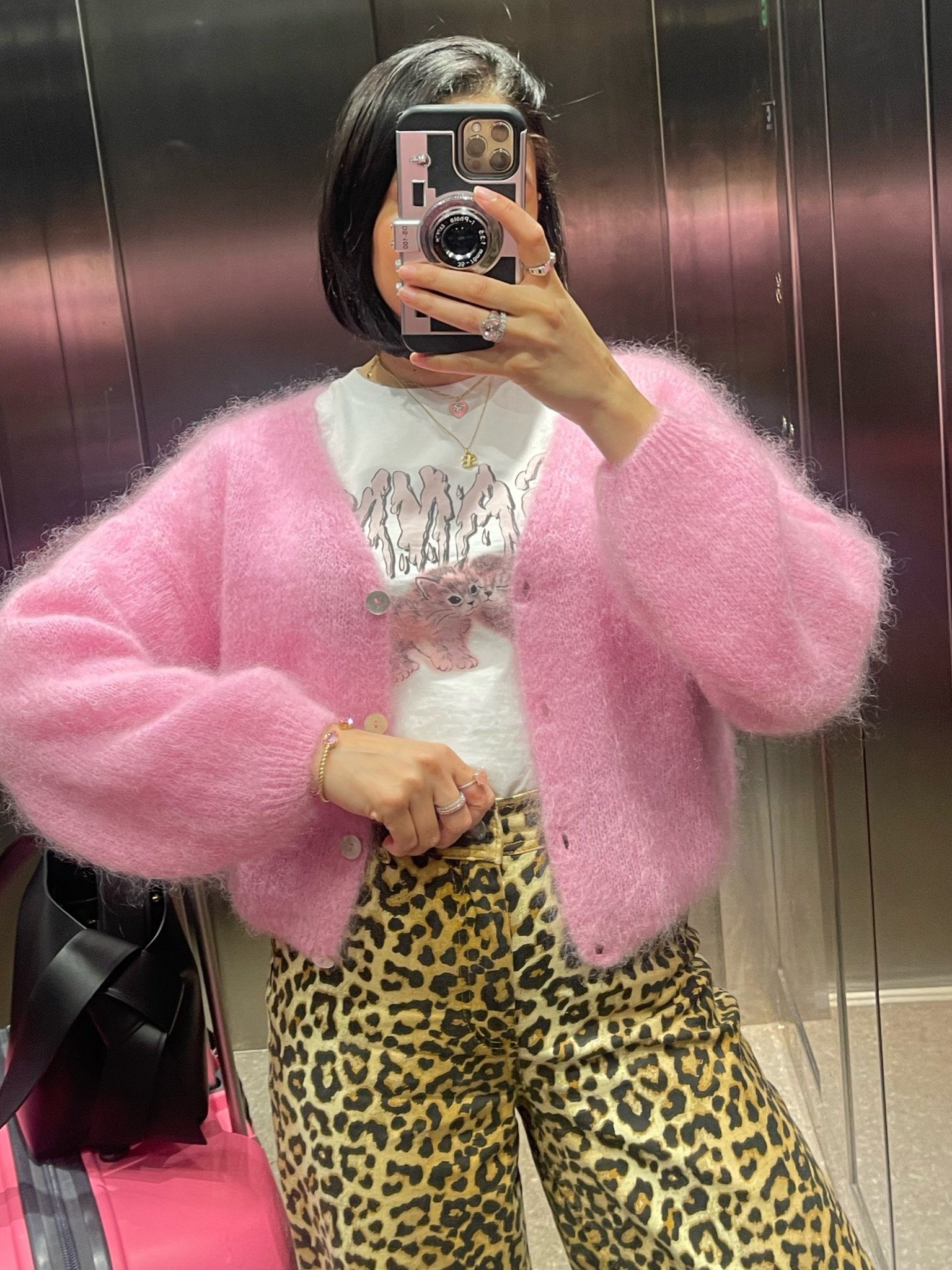 Retro camera style phone case 💕