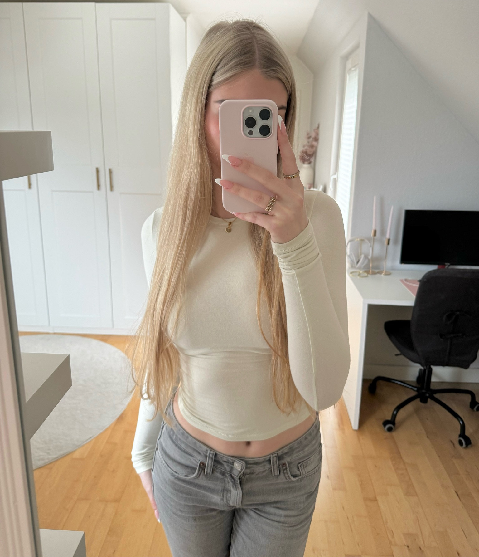 Skims longsleeve, cotton longsleeve skims, ootd, outfit inspiration 

#LTKfindsunder100 #LTKSpringSale #LTKSeasonal