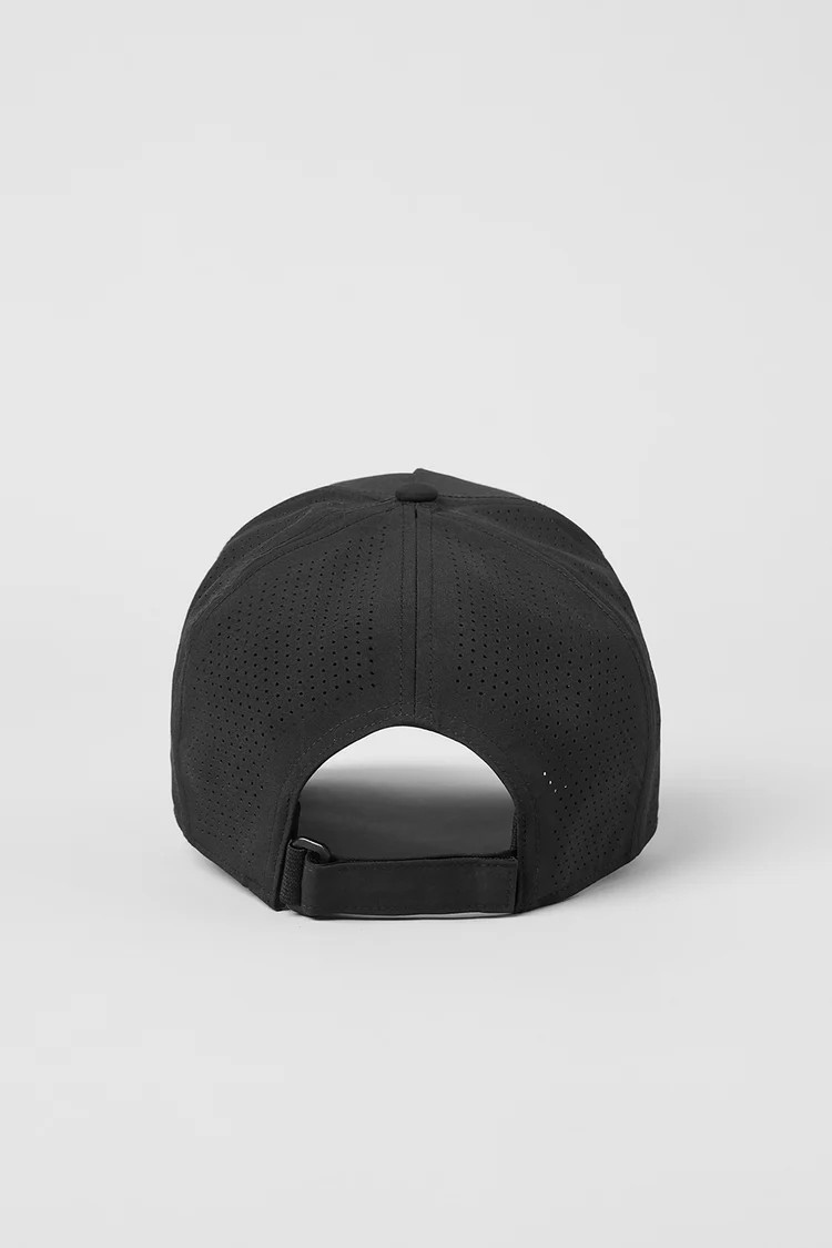 Performance District Trucker Hat | Alo Yoga (US)
