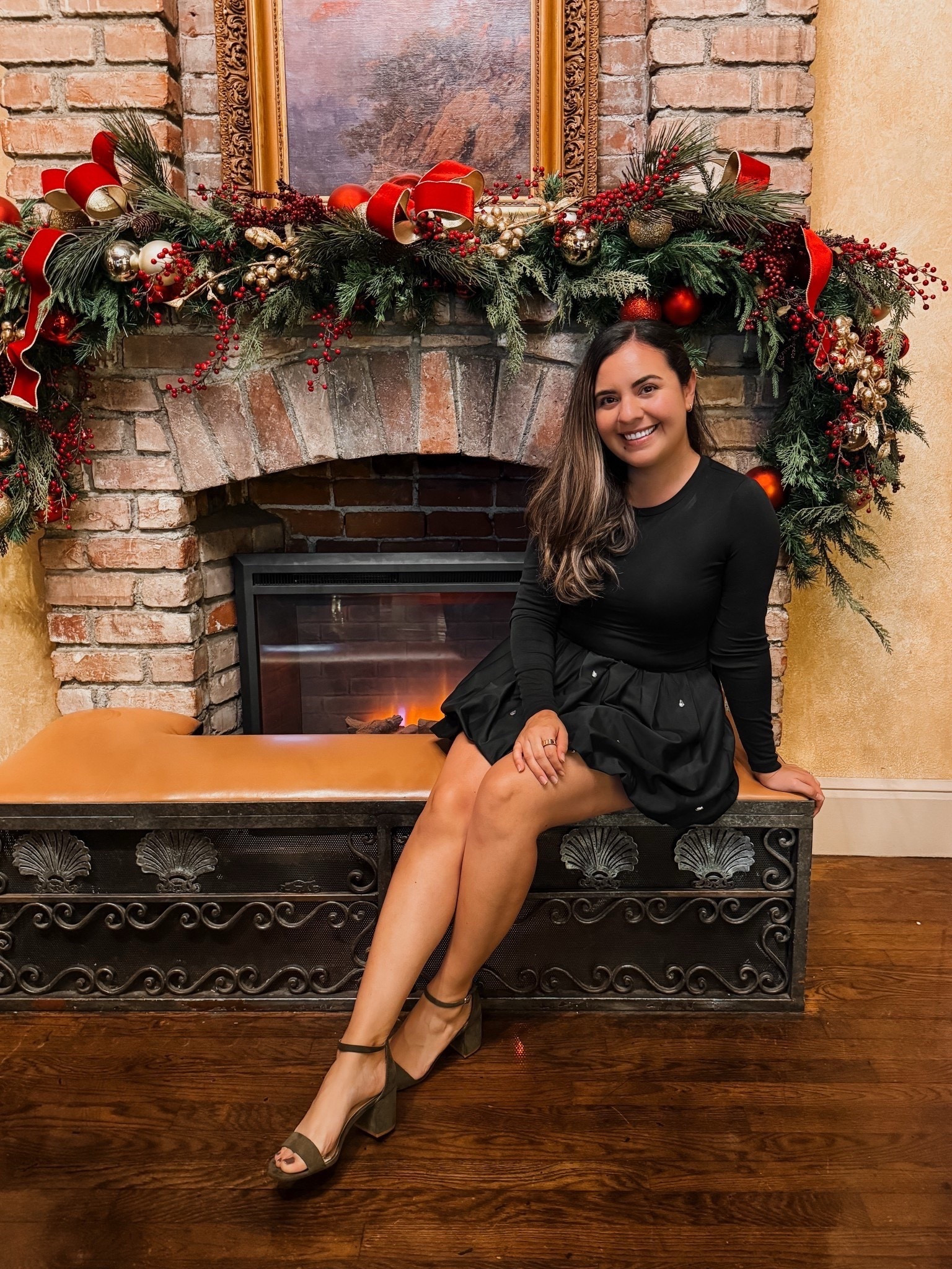 Christmas outfit 

#LTKHoliday #LTKootd #LTKGiftGuide