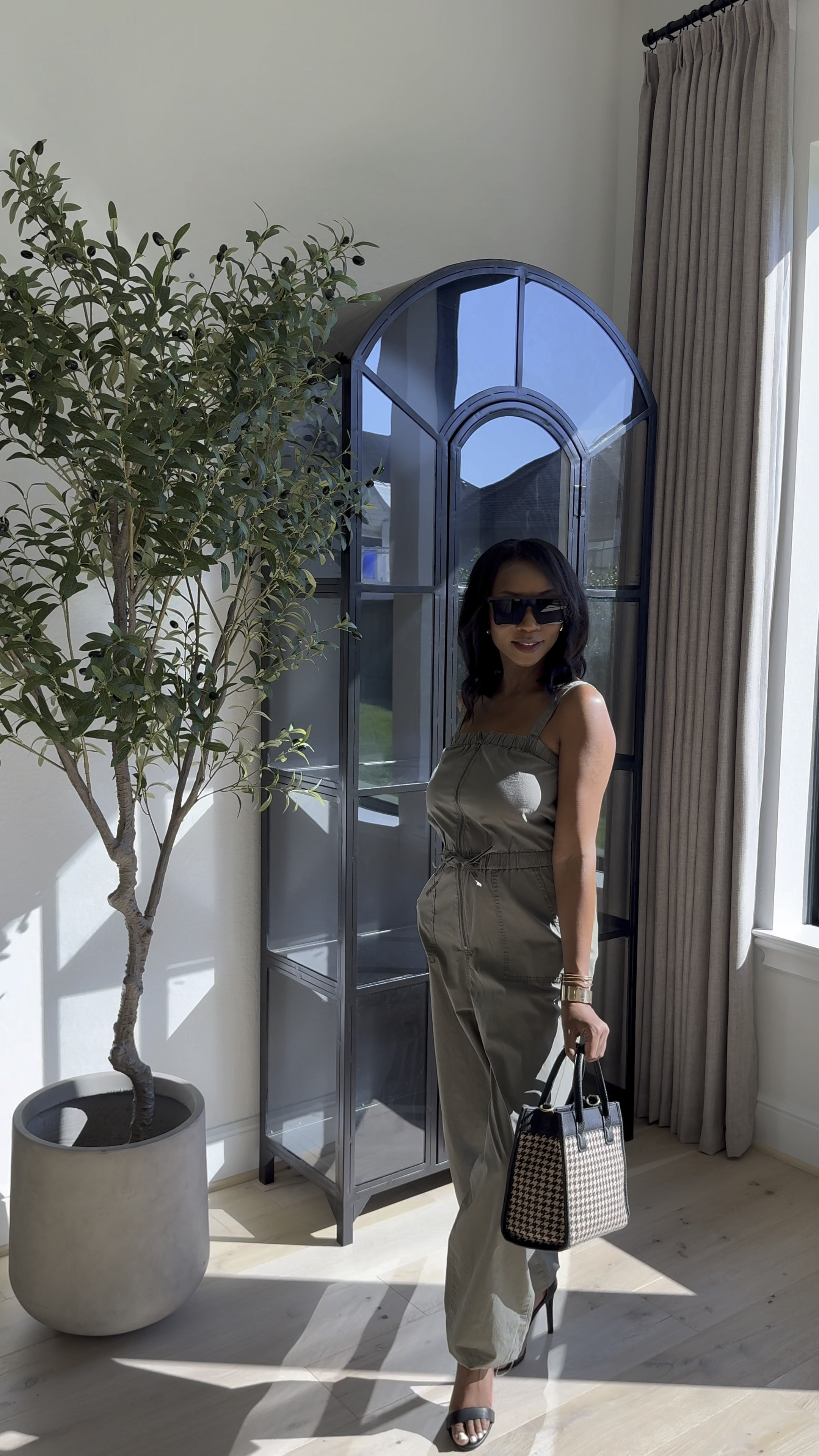 #walmartpartner 

🥰 Baby #4 is due this fall and I can’t believe we’re growing already! 🥹🤍… I got these cute jumpsuits from @walmart and I love how comfortable they feel especially around the midsection…. They fit true to size & I sized up to fit my bump 😊 Let me know which one is your fave.

Shop these gorgeous looks below! 💕

#walmartfashion  #walmart @walmartfashion @Shop.LTK


#LTKStyleTip #LTKBump #LTKVideo