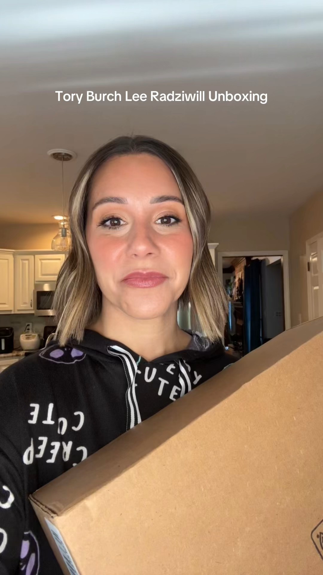 Tory Burch suede Lee Radziwilll

#LTKItBag