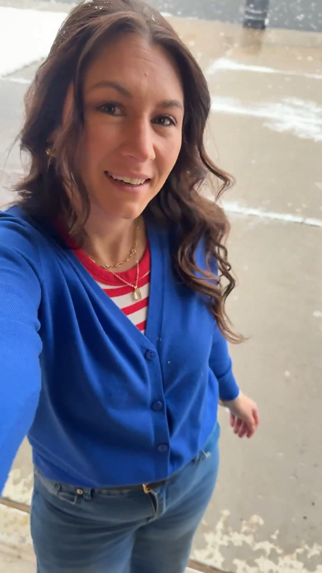 Traveling for work and I was not ready for the snow on my travel day! 

#officestyle #casualfriday #cardigan #redwhiteblue #momstyle #everydaystyle 

#LTKMidsize #LTKmomlife #LTKTravel