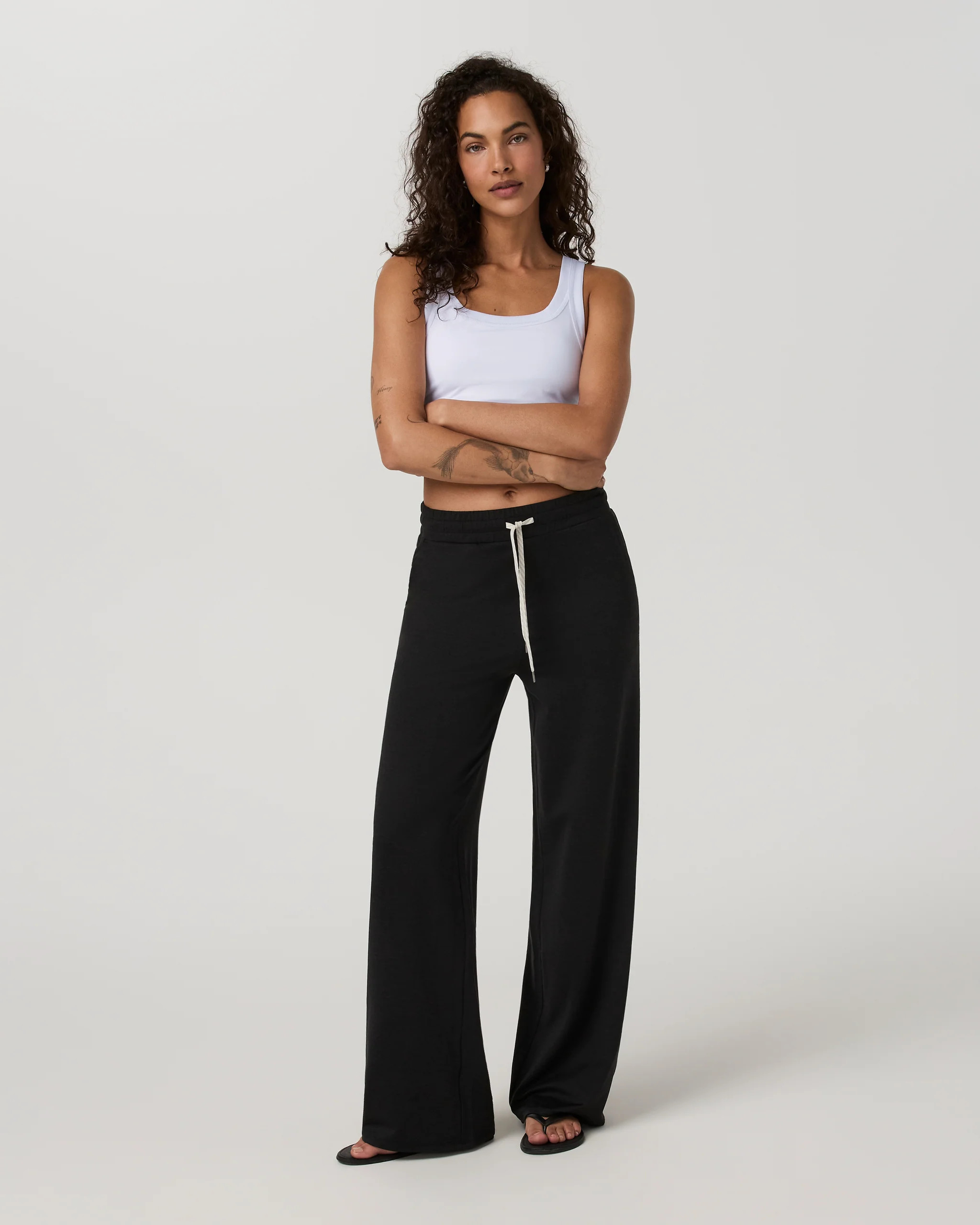 Halo Essential Wideleg \u2013 Black Heather Pants \u2013 Vuori | Vuori Clothing (US & Canada)