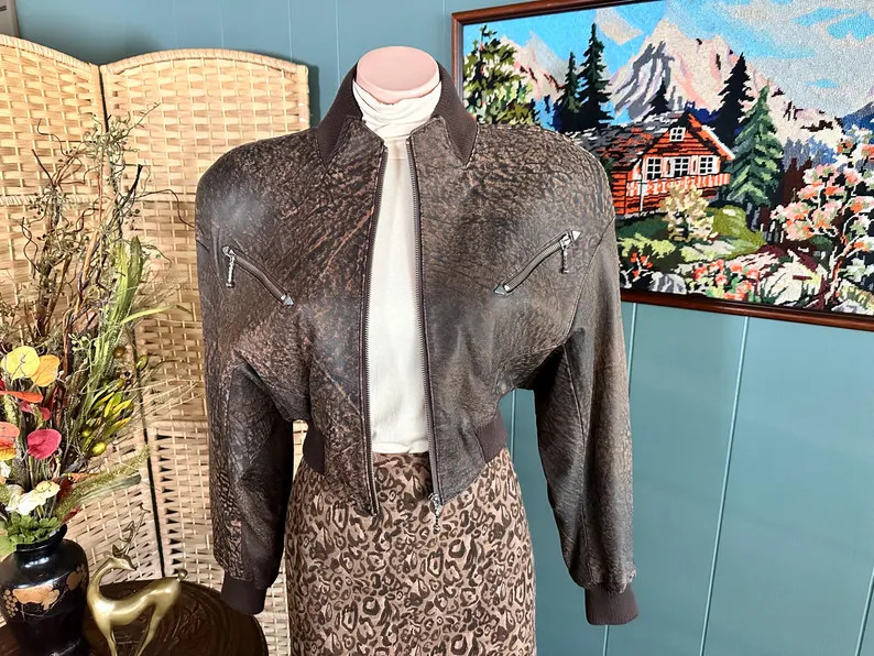 Vintage 1980s Michael Hoban North Beach Leather Cropped Bomber Jacket w/Batwing Sleeves, Strong S... | Etsy (Global)