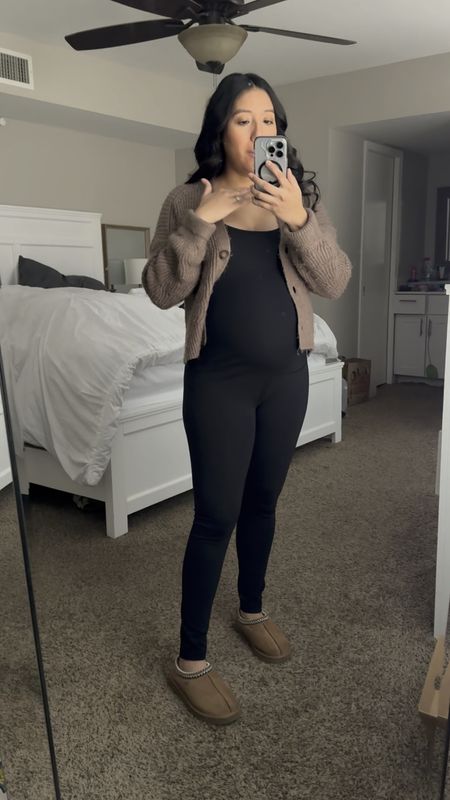 Maternity outfit idea - comfy outfit, pregnancy outfit, third trimester outfit, unitard, affordable pregnancy outfit, cardigan, Tasman slipper outfit 

#LTKstyletip #LTKbump #LTKfindsunder50
