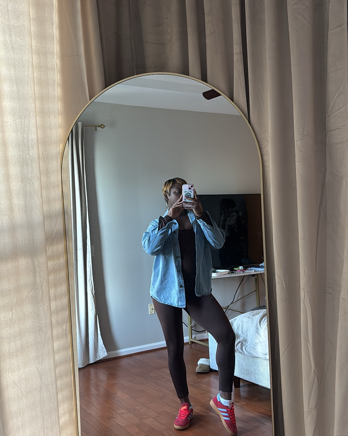 ootd ~ running errands I stopped at whole foods and tried these pumpkin spice vegan muffins! I was so shocked how good they were 😍 

#LTKfoodie #LTKootd #LTKdayinmylife