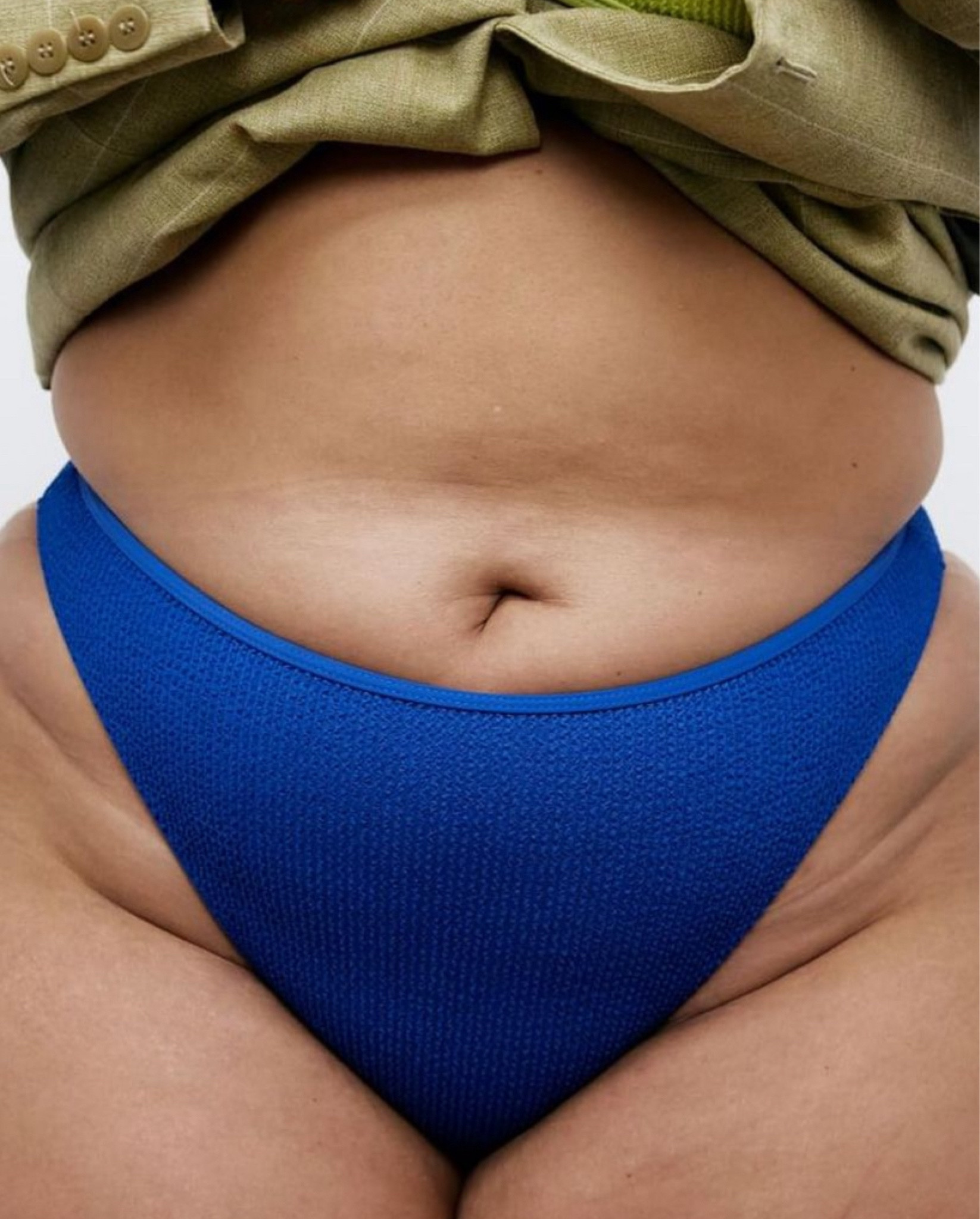 love these bikini bottoms 💙✨ size: l/xl

#LTKMidsize #LTKSwim #LTKPlusSize