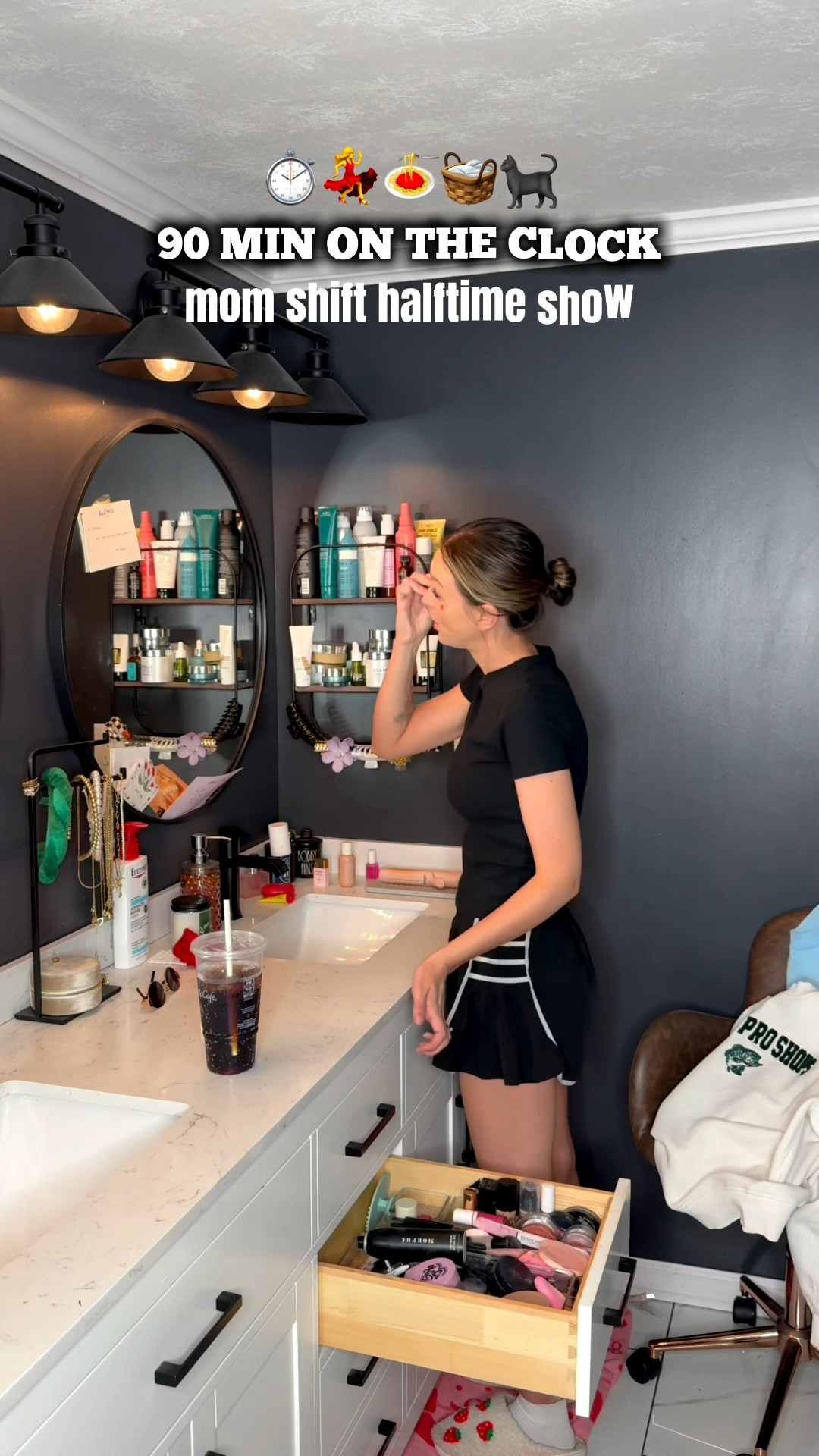 Mom shift halftime show LETS GO 😂 add me on IG + TT 💫💕🫶🏼 #momstyle #casualstyle 

#LTKFindsUnder50 #LTKPetite #LTKStyleTip