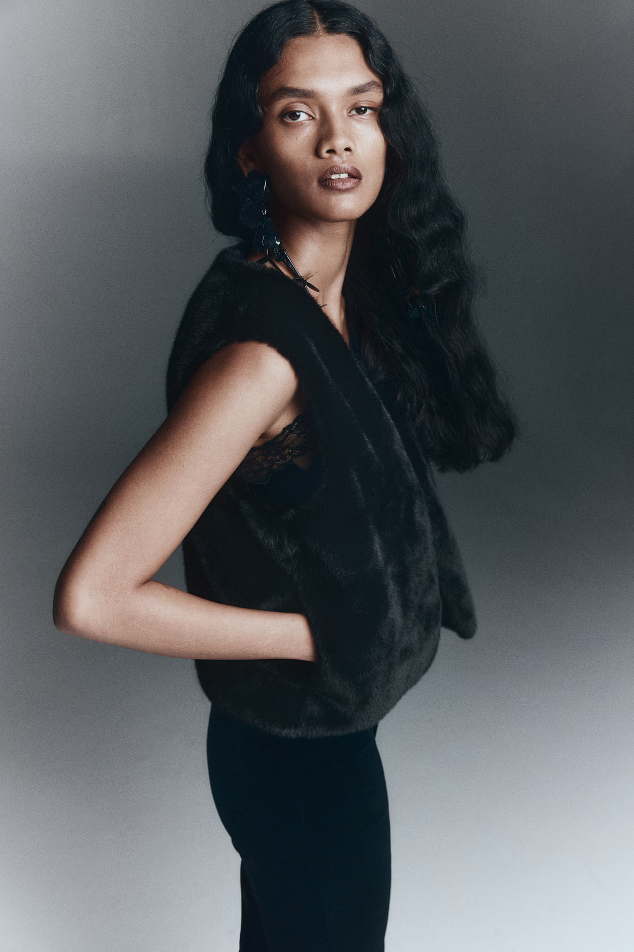 Fluffy Vest | H&M (US + CA)