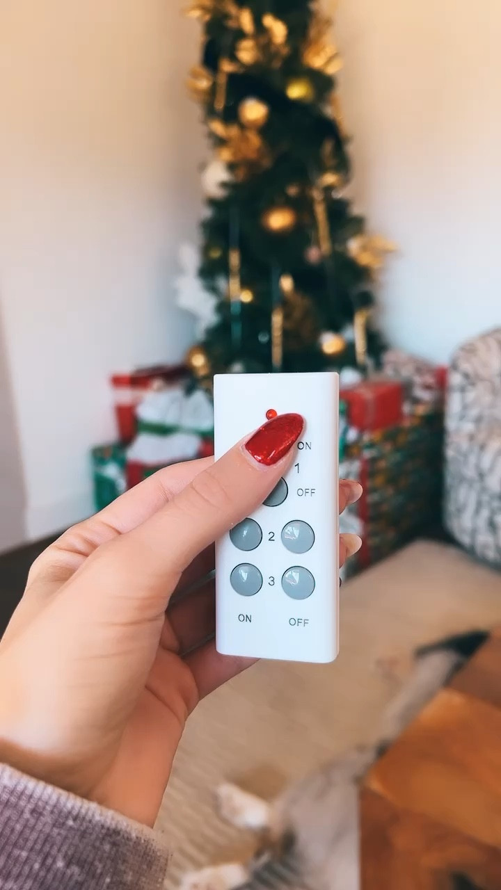 Wireless outlet remote. Puts lighting your season needs at ease! 

#LTKVideo #LTKhome #LTKHoliday