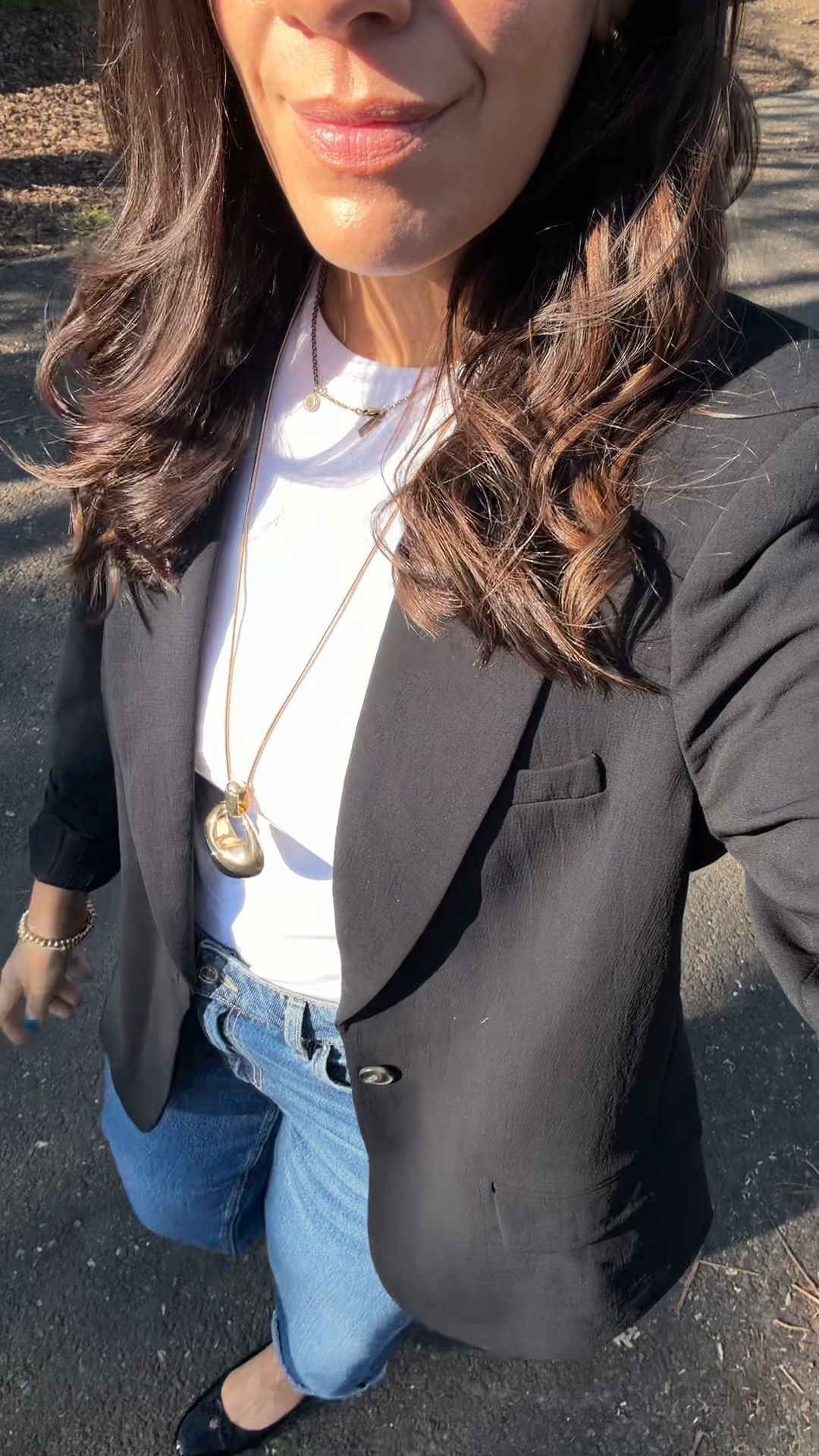 This weather today tho ☀️
Blazer -medium
Tee-medium
Jeans-29 curvy long


#LTKTall #LTKMidsize #LTKWorkwear