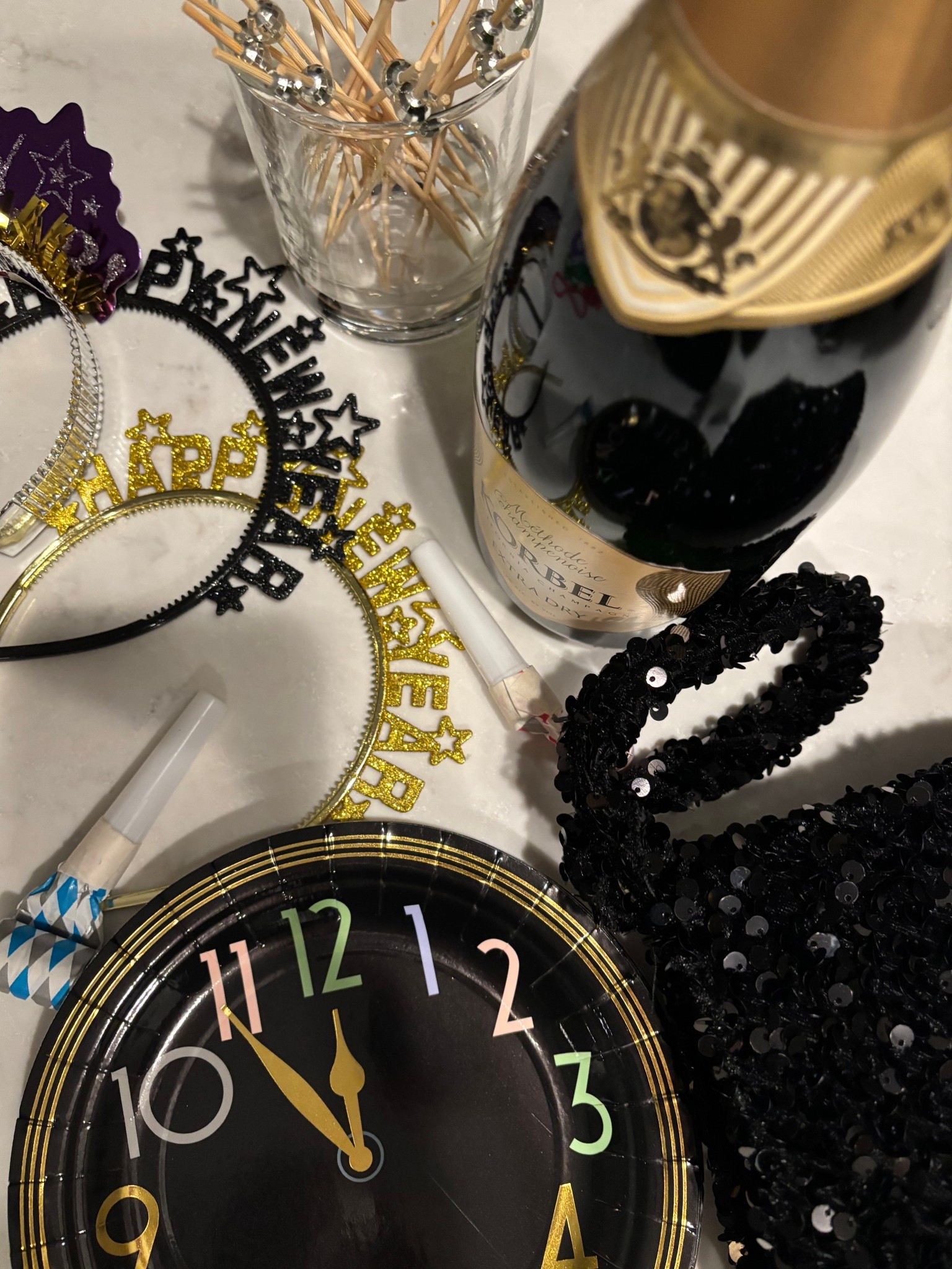 Happy New Year!!🪩🎊 Thank you all for being here and sharing a love of all things home and lifestyle finds with me!

I love browsing, shopping, and sharing all the beautiful things I find and sales I come across. I’m glad you’re here enjoying the same!

If you ever need anything or have questions don’t hesitate to reach out! Here’s to a new year of making our lives a little more easy + beautiful! Cheers!!🥂🎊

#LTKHome #LTKSeasonal #LTKFindsUnder100