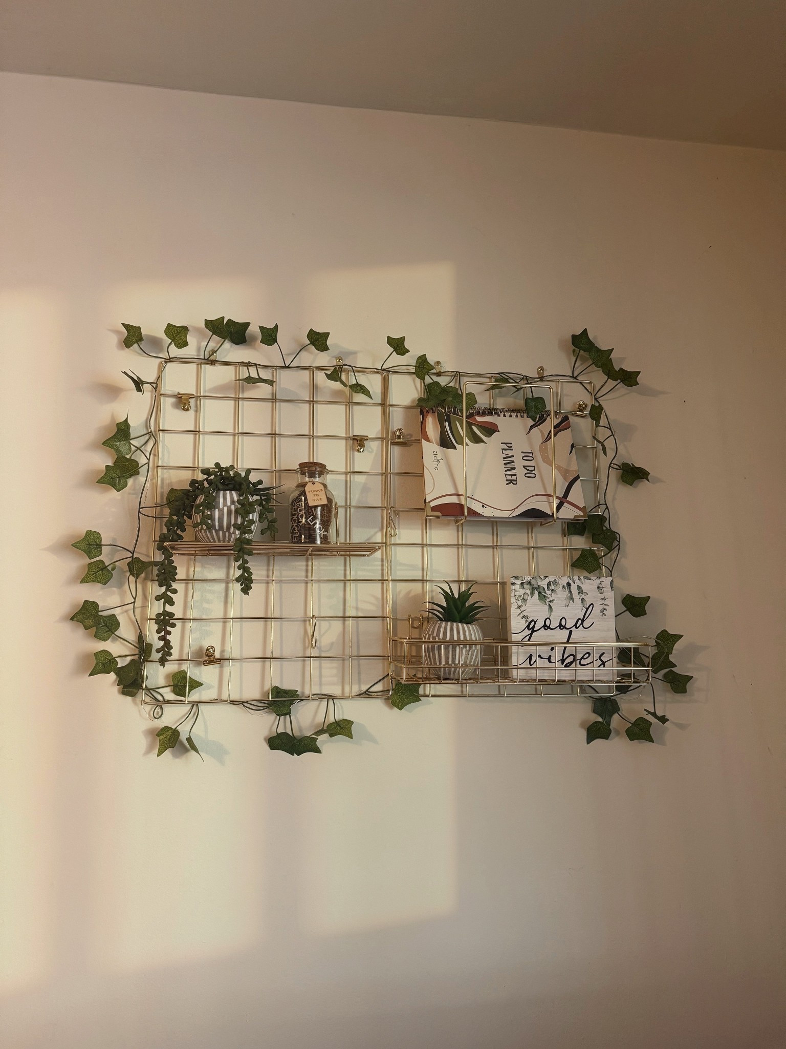 🌿 office decor, office setup, office wall decor, amazon decor

#LTKHome