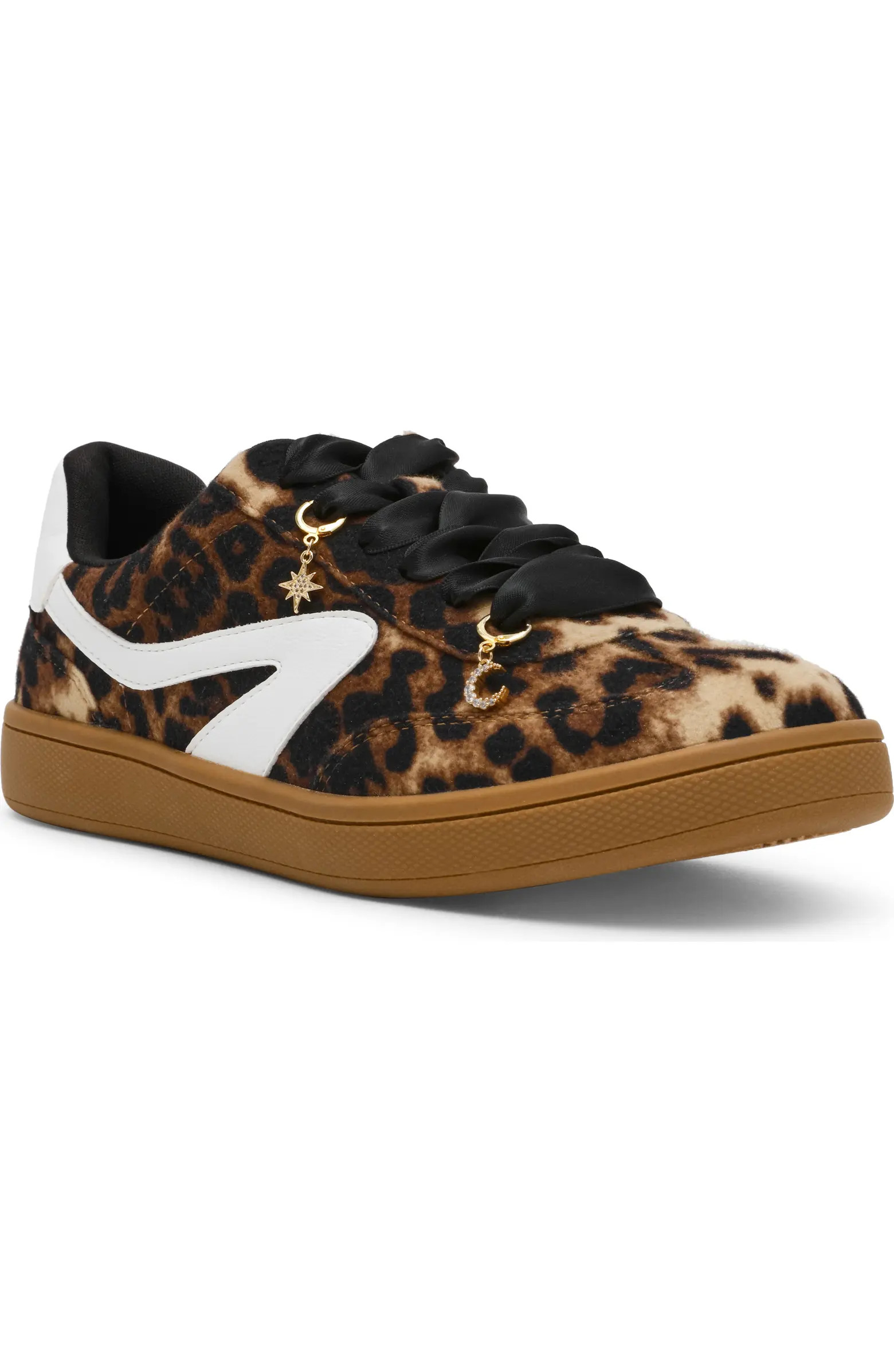 Voyage Sneaker (Women) | Nordstrom Rack