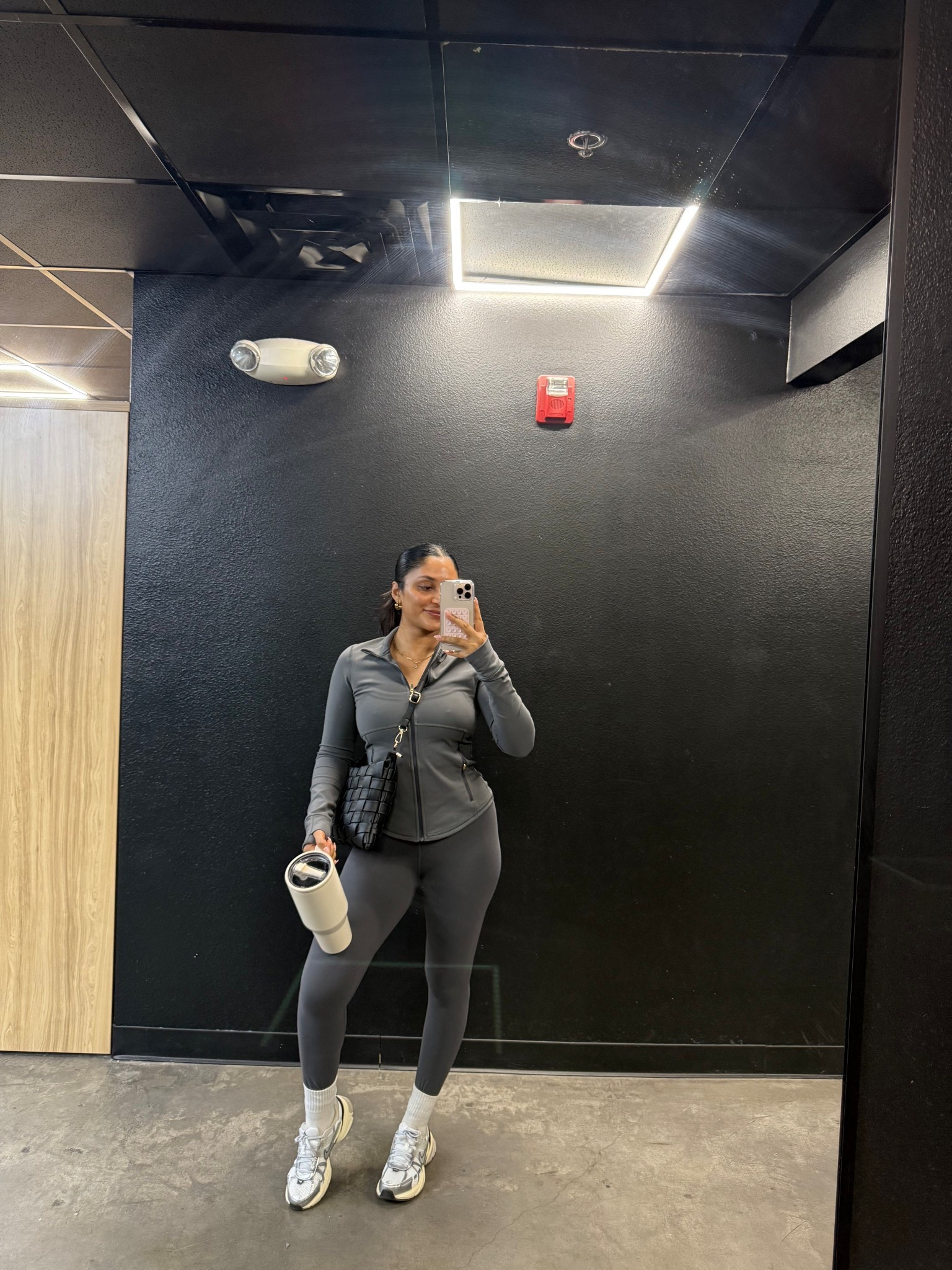 Wearing small on top and bottoms 

#LTKActive #LTKStyleTip