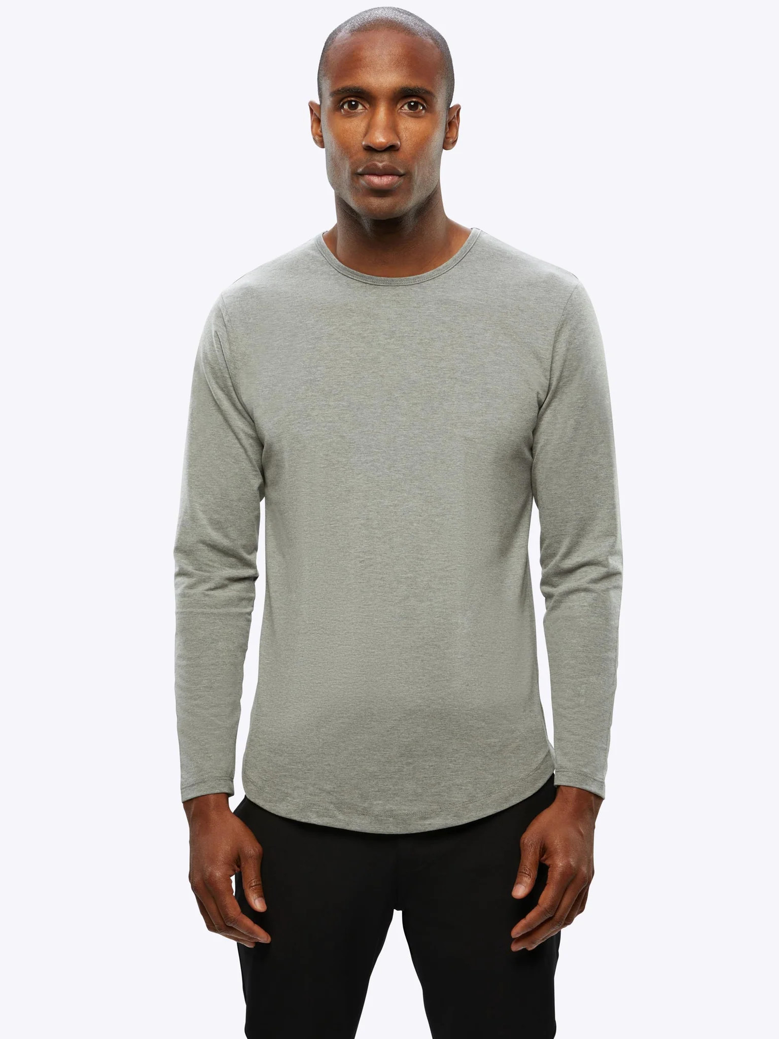 AO Long Sleeve Curve-Hem Tee | Cuts Clothing Inc.