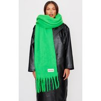 PrettyLittleThingGreen Logo Blanket Tassel Scarf | PrettyLittleThing US