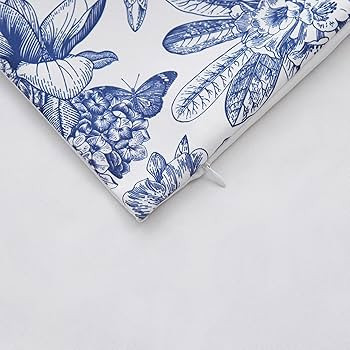 Blue and White Porcelain Floral Throw Pillow Covers Set of 2 Elegant Floral Chinoiserie Decoratio... | Amazon (US)