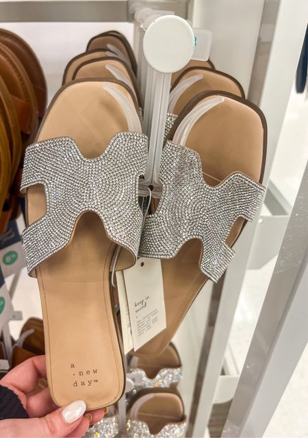 Make sure you get to Target today or tomorrow. All shoes, jeans and tees are 20% off. These Hermes dupes are only $20 right now. So perfect for spring, summer or vacation.
Sandals, sparkles, pedicure 

#LTKSeasonal #LTKsalealert #LTKshoecrush