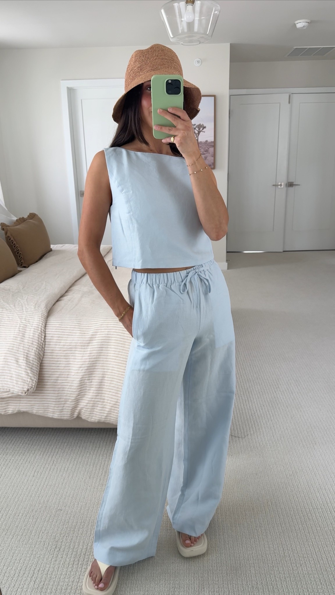 the perfect linen set for spring and summer from @Aritzia ! #aritziapartner #ad wearing size XS in top & XS Regular in bottoms! Sharing my other favorite sets as well. 
