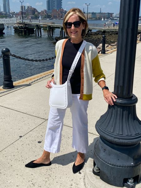 My favorite Boston summer weather is temps in the 70’s during the day and cool nights. I LOVE adding a sweater when there is a strong East wind.
Today my #seeourstyles gals are sharing their fave summer looks. Take a look and see:

@seechele_styles
@scandinavianstyleblog 
@emilysarmo 
@fashionista_in_the_city 
@susanrballinger 
@distinctlysouthernstyle 
@robinlamonte
@joannekatherinestylin 
@themidlifefashionista 
@jtouchofstyle 
@melindapresleysmith 
@gwenliveswell 
@marjoriedstyle 
@blessingandsass 
@ladyinstripes 
@a.two.drink.minimum 
@overfiftyandblessed 
@mrsmlmode 
@maradachaffins 
@dousedinpink

#fave summerstyle #modernclassic #summerstyle #mystyle #classicwithattitude #effortlesschoc #citystyle #styleinspo #doyourownthing #statementstyle #ontrend #cashmere #whitedenim #timelessstyle #personalstylist #boston #styledbyjeanne #anthrops

#LTKSeasonal #LTKstyletip