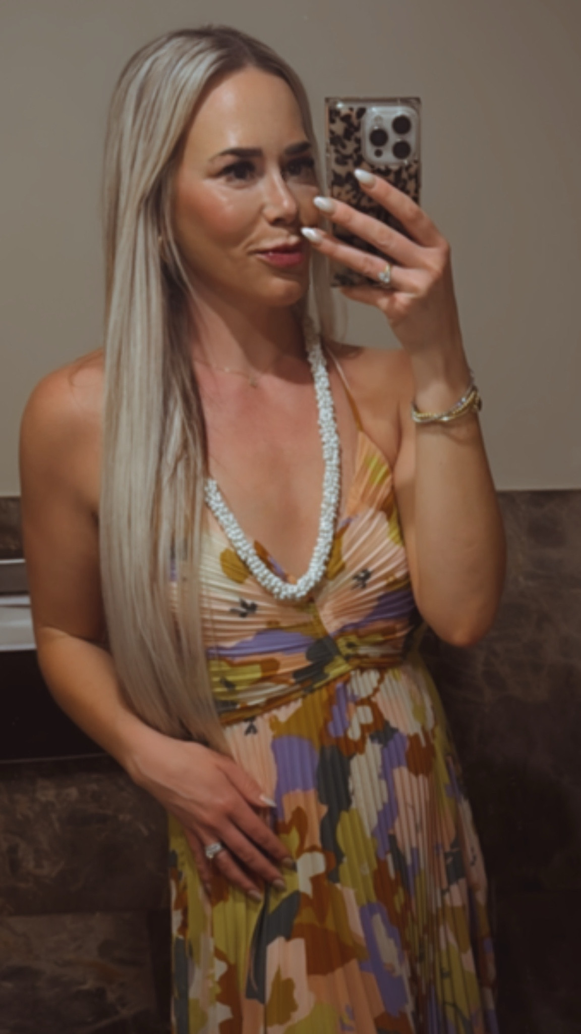 Best I could do.. severe lack of mirrors! But this dress is so cute and comfortable. Wearing size s. Exact color way currently sold out. Also linked several faves I’m adding to cart for spring break! 💃

#LTKtravel #LTKsale
