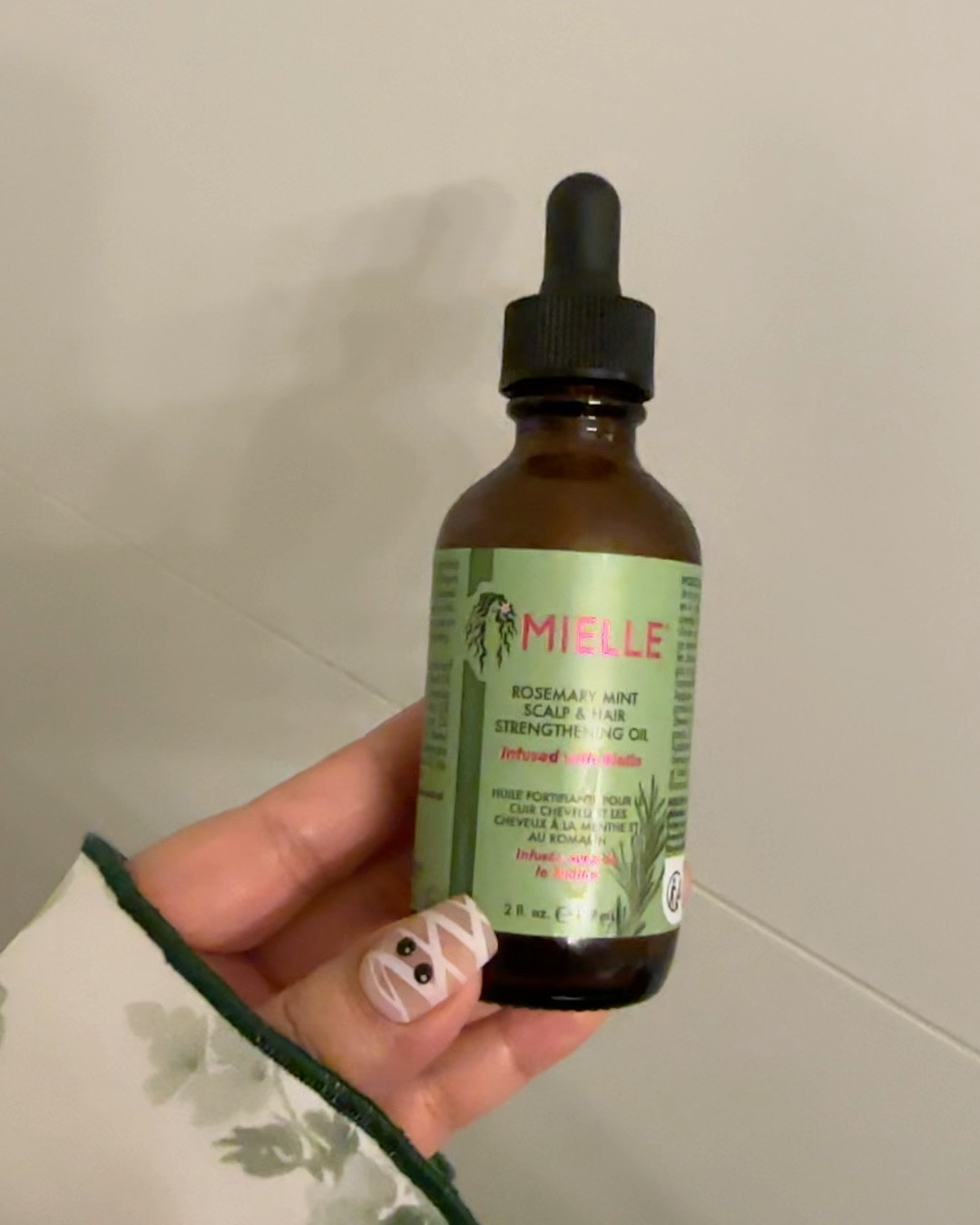 Amazon beauty favorites. Mielle Organics Rosemary & Mint Hair Oil, Split Ends & Dry Scalp Treatment - Infused with Biotin & Essential Oils for Strengthening, Soothing, Moisturizing & Encouraging Healthier Hair .
Paula's Choice SKIN PERFECTING 2% BHA Liquid Salicylic Acid Exfoliant-Facial Exfoliant for Enlarged Pores, Wrinkles & Fine Lines, Suitable for Blackhead-Prone Skin, Fragrance-Free. 
Caudalie Vinoperfect Brightening Dark Spot Serum Vitamin C Alternative - 62x More Effective than Vitamin C with Viniferine for a Visibly Brighter Even Complexion. 
First Aid Beauty - Ultra Repair Cream, Intense Hydration Whipped Colloidal Oatmeal, Clinically Proven to Strengthen Skin Barrier in 7 Days & Helps Relieve Eczema, Luxury Face & Body Moisturizer. 

PURITO Mighty Bamboo Panthenol Cream, Glow Cream, Skin Barrier Repair, for All Skin Types, Daily Face Moisturizer, Glass skin, Vegan, Korean Skin Care. 



#LTKFindsUnder50 #LTKBeauty #LTKFindsUnder100