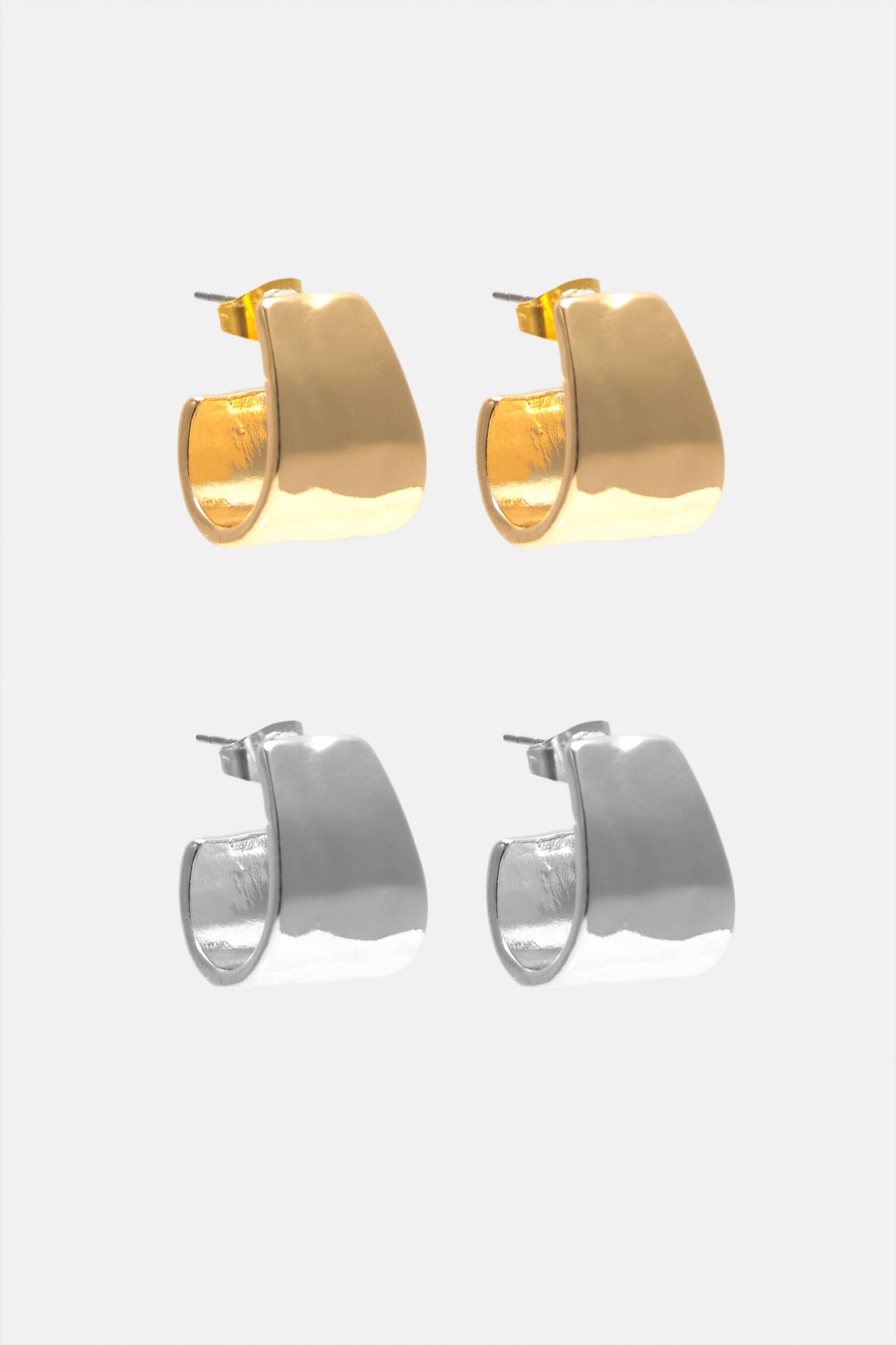 Pack of 2 pairs metallic earrings | PULL and BEAR UK