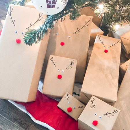 Reindeer Holiday Gift Wrapping 