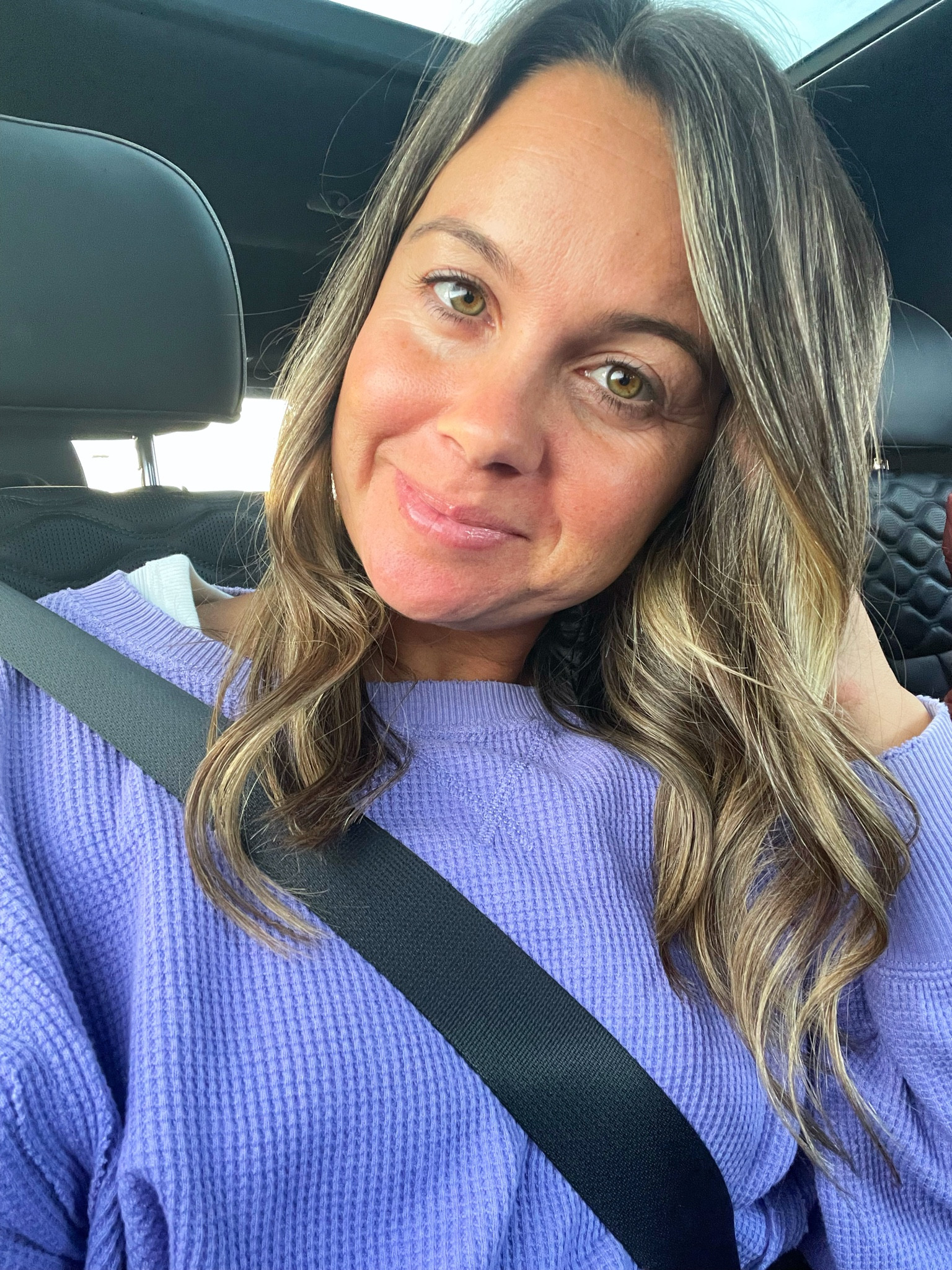 Comfy pullover. Size small.

#LTKMostLoved #LTKGiftGuide #LTKstyletip