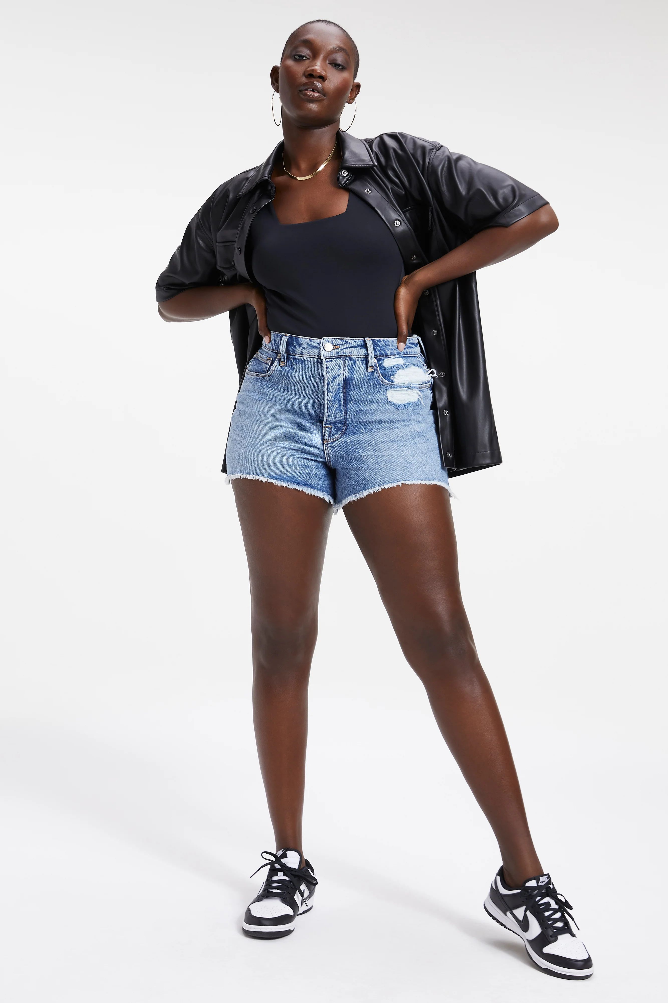 THE BOMBSHELL SHORT | INDIGO052 | Good American