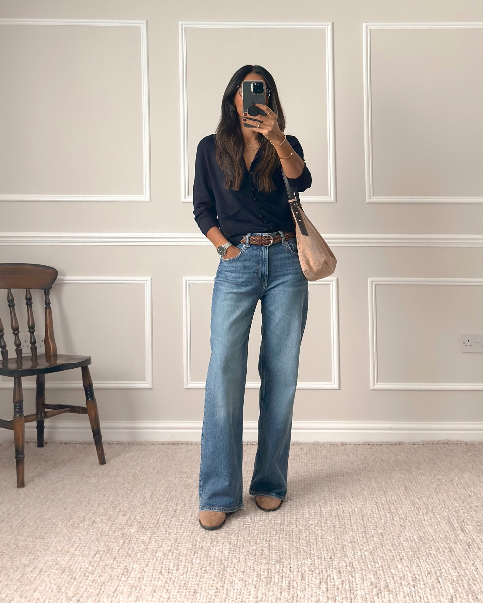 This look was one of your favourites from last year so I’ve tried to find pieces for you that are pretty much the same so you can replicate the same look. 

Cardigan -  100% merino crew neck cardigan. For a more fitted look like mine, I’d recommend your regular size.

Wide leg Jeans - linking the exact same jeans as they are available again this season. I’ve sized up as they’re a bit snug. My usual size is a UK size 8 but wearing size 10 here. I’ve pinned the bottom hem at the back. I’m 5’5 and these are a bit long so keep that in mind as I normally have to pin my jeans and trousers as most of them seem to be made for taller girls so this is how I make them work for me. Note - the editing of the colour of these jeans on the H&M website isn’t very good. The last 2 pictures show the true shade of these jeans. 







#LTKuk #LTKjeans #LTKeurope