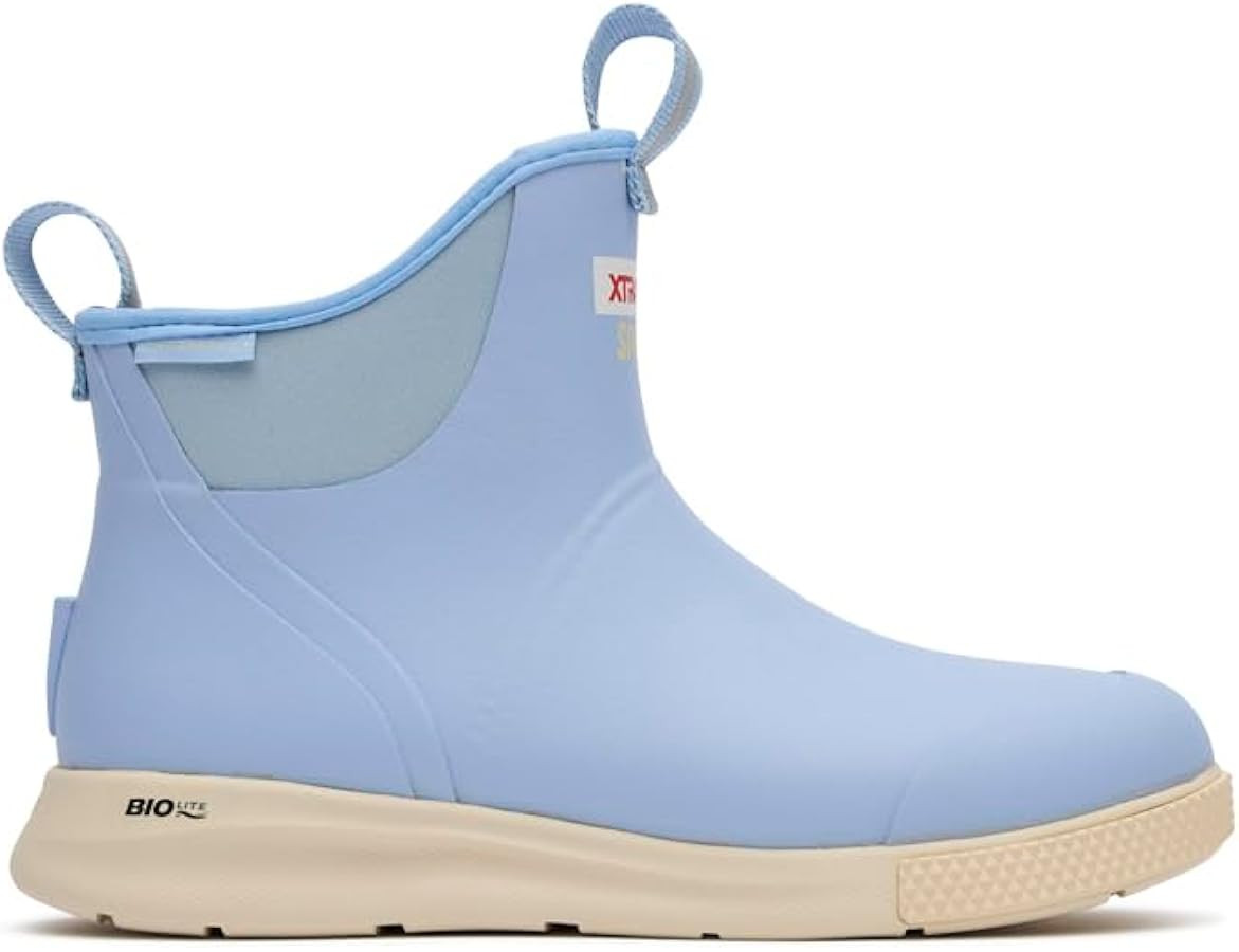 Xtratuf Women's Ankle Deck Boot Sport | Amazon (US)