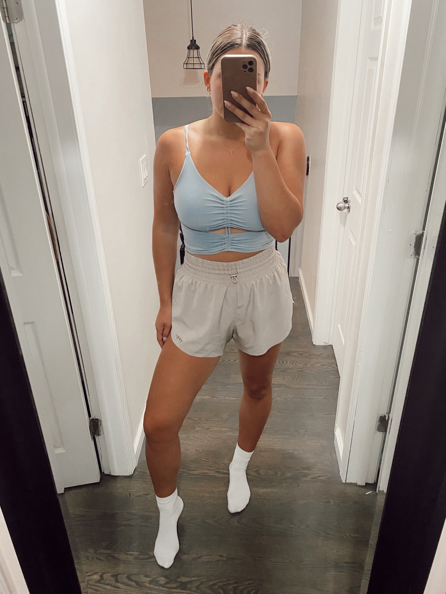 Gym Outfit 👟

#workout #gymoutfit 

#LTKFitness #LTKcurves #LTKunder50