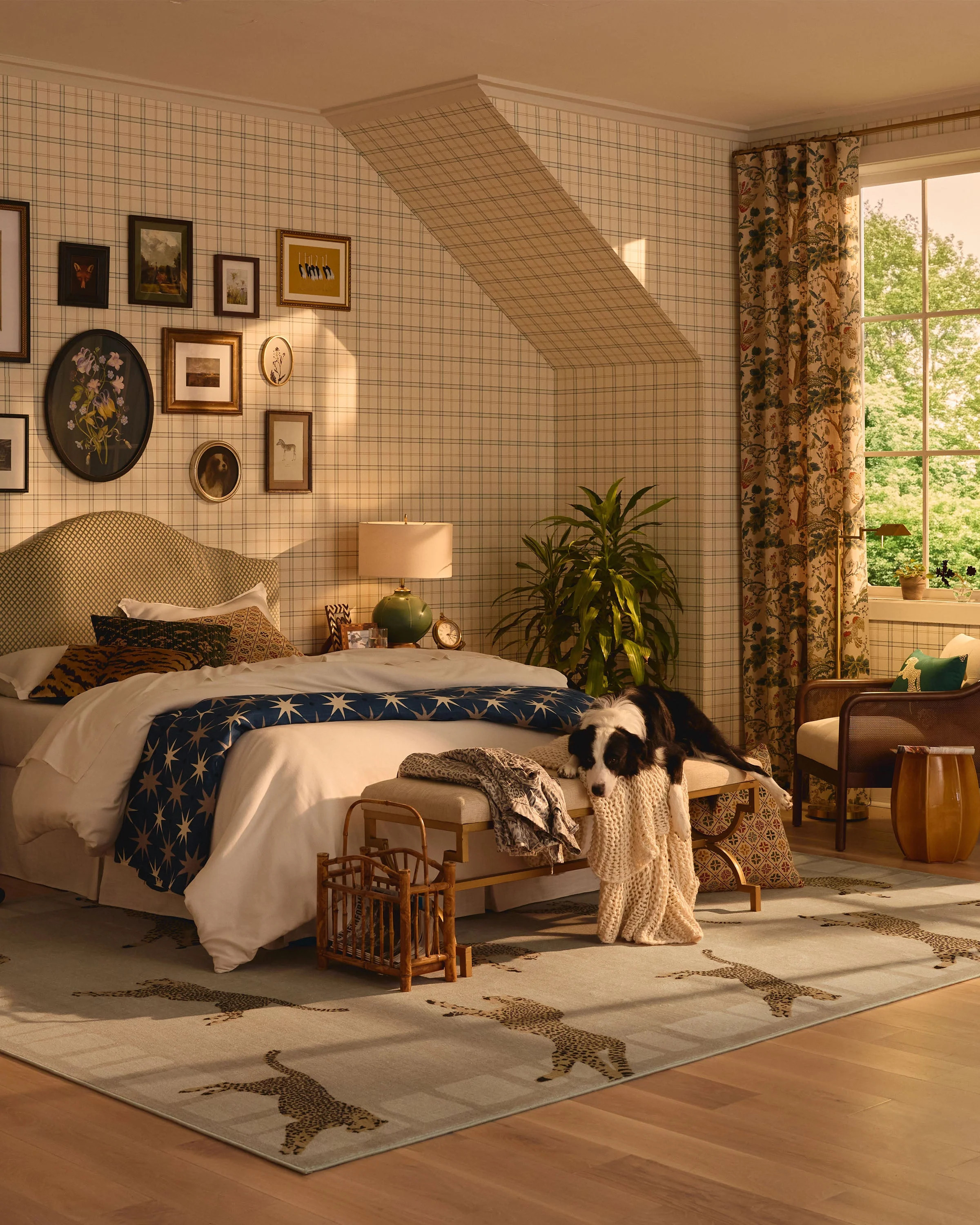 Leaping Cheetah Sand Rug | Ruggable