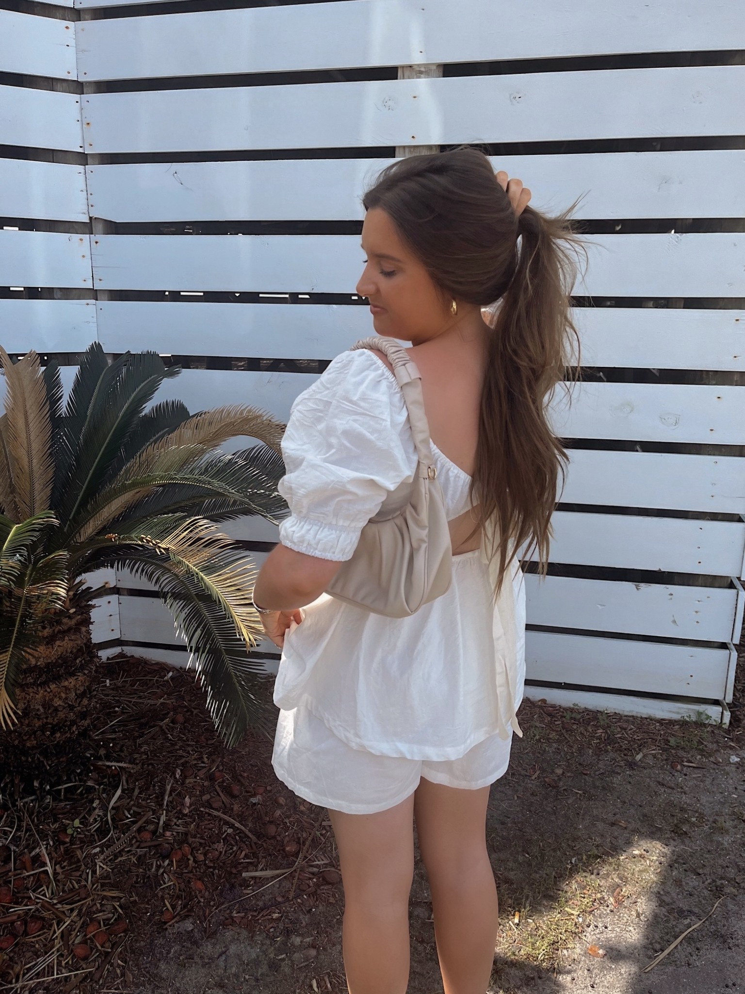 weekend diaries - such a cute amazon set that’s like free people! comes in so many colors 🤍




Amazon set / amazon beach vacay outfit / amazon free people set 


#LTKFindsUnder50 #LTKFindsUnder100