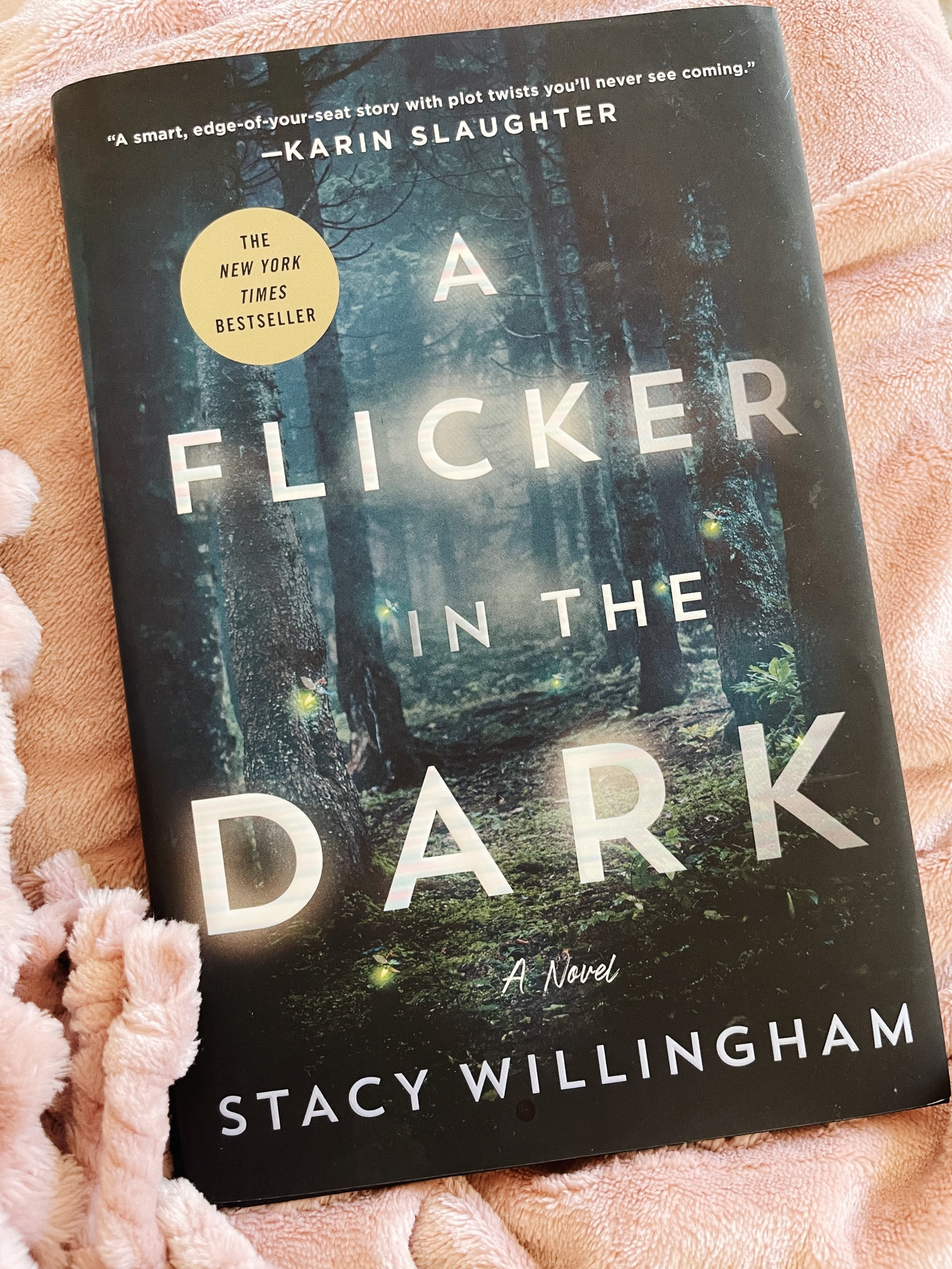 Halloween read!!! A great spooky season book to read!
#bookclub
#bookstoread
#readingclub 

#LTKSeasonal #LTKHalloween