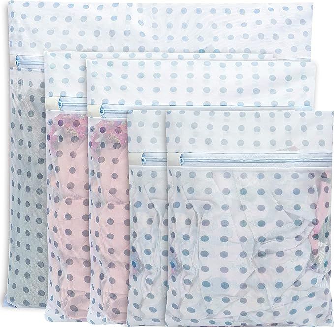 Amazon.com: Bagail Set of 5 Mesh Laundry Bags-1 Extra Large, 2 Large & 2 Medium Blue Dot Travel L... | Amazon (US)