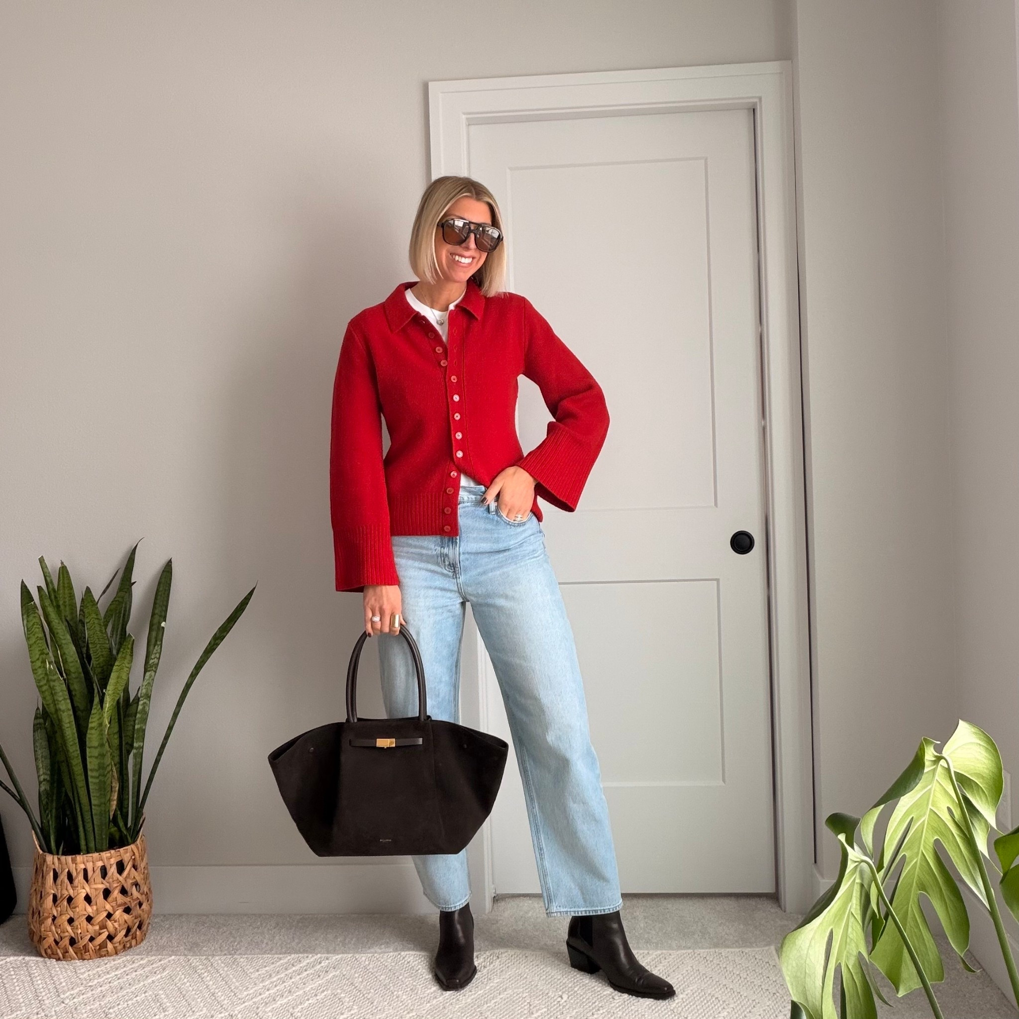 A red cardigan + great jeans = your spring foundation.

You don’t need a new wardrobe.
You need versatile staples that work across seasons.

In winter: layer it up.
In spring: lighten it up.

Same pieces. Fresh energy.

I’ve linked my favorite spring-ready jeans and a go-to red cardigan you’ll wear on repeat — the kind of basics that make everything else in your closet easier.

Start with strong staples. The rest falls into place. 🌿

#LTKSeasonal #LTKootd #LTKOver40