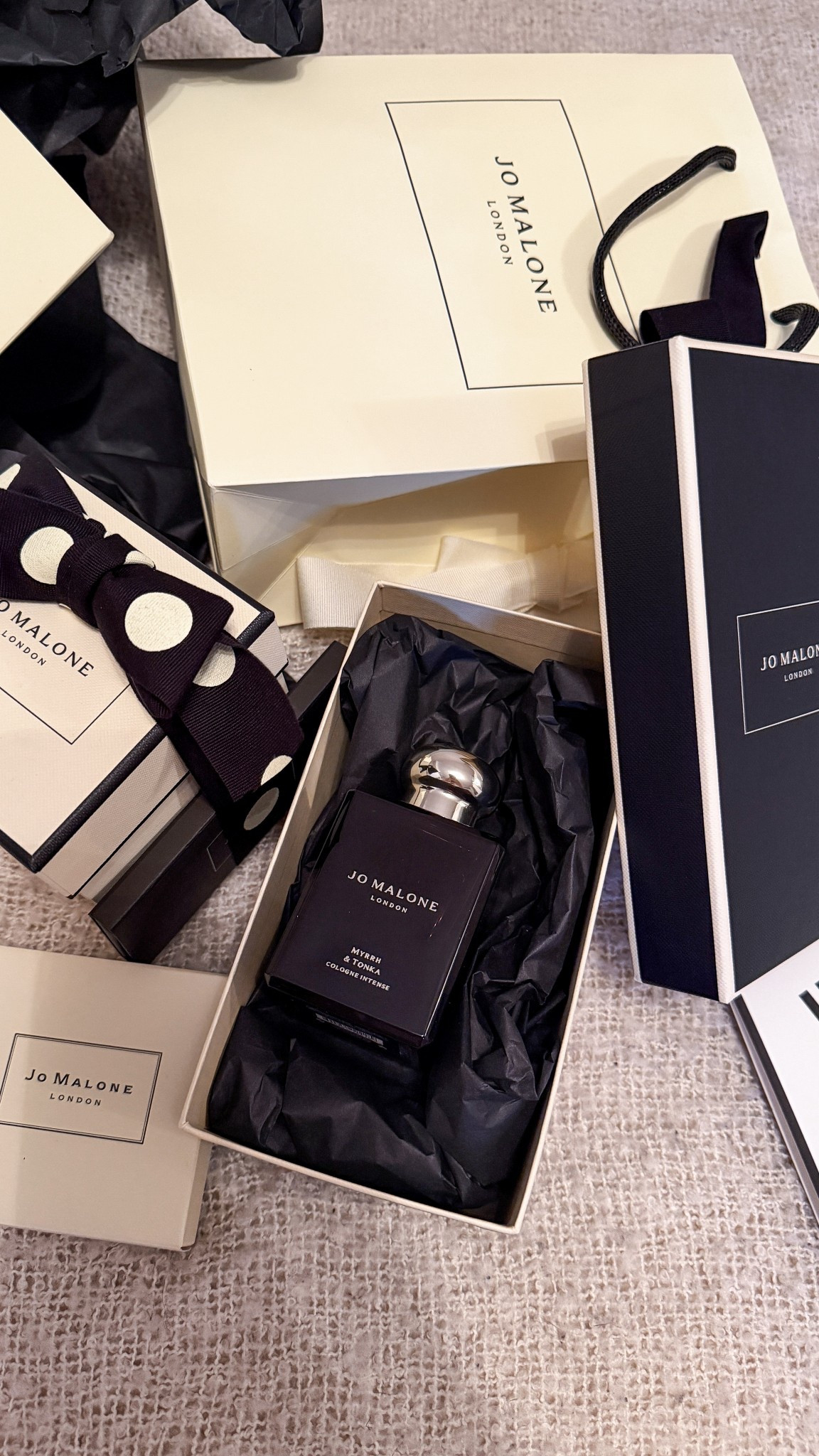 My favourite scent from Jo Malone - It’s a deep, warm scent with a creamy sweetness — like vanilla and almond wrapped in something slightly smoky. It feels really luxurious and comforting, but still very feminine.