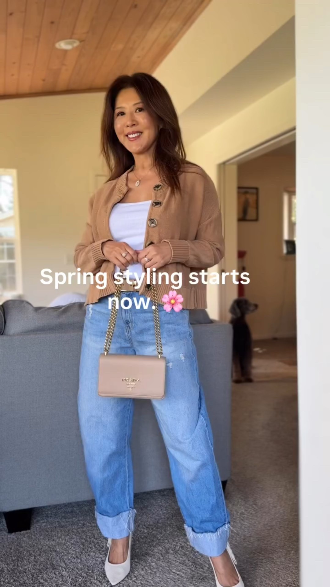 Spring styling starts now… why wait when you’ve got @cosyisland_officialstylish pointed toe stiletto slingback. #ad

The stretchable back strap is accented with a chic decorative knot featuring a logo detail, adding a touch of elegance and personality.

The 3.35 inches stiletto heel elevates your look effortlessly.  Perfect for both formal and semi-casual occasions.

🛍️ link to shop my look in my Bio 

#cosyislanders #comfyheels #springheels #casualwears