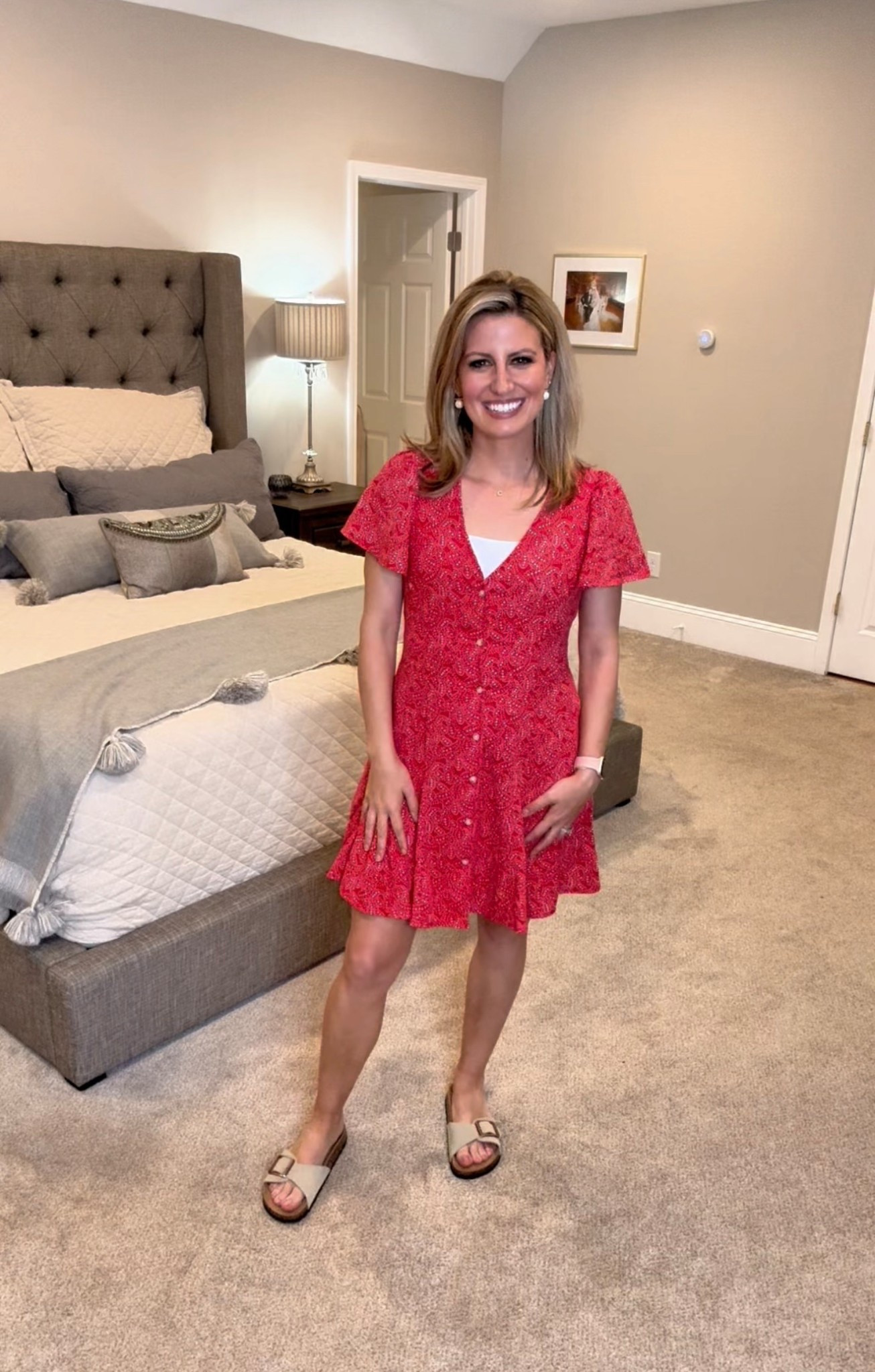 Backyard BBQ Ready 🇺🇸 The perfect Fourth of July outfit—cute, comfy, and ready for burgers, sparklers, and all the backyard fun! 

#FourthOfJulyStyle #BackyardBBQOutfit #LTKSummer #RedWhiteAndBlueVibes #SummerStyleInspo #LTKOutfit #HolidayWeekendLook #MomStyle #LTKBarbecueReady #AmericanaStyle


#LTKOver40 #LTKSummerEdit #LTKStyleTip